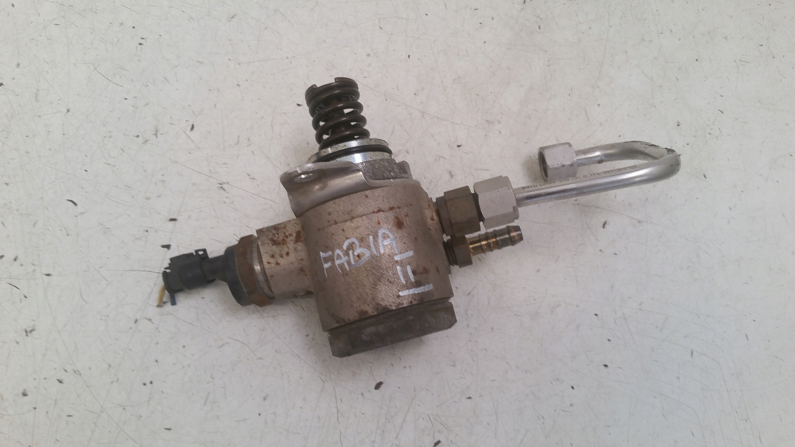 feed pump 0516113220507 Skoda Fabia II