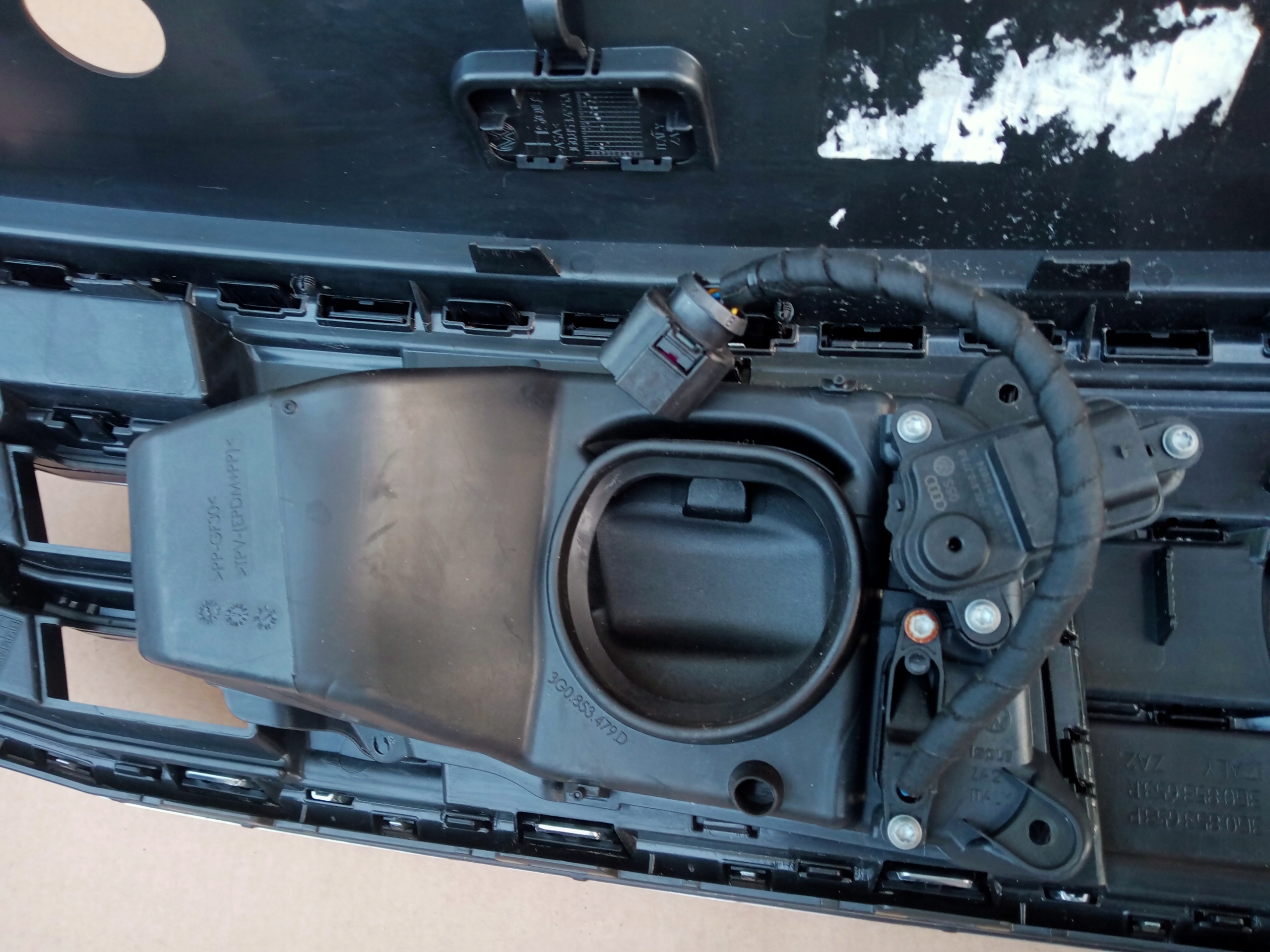 VW Passat B8 Kühlergrill FRONTGRILL Kühlergitter 3G0853651A - Thumbnail 8