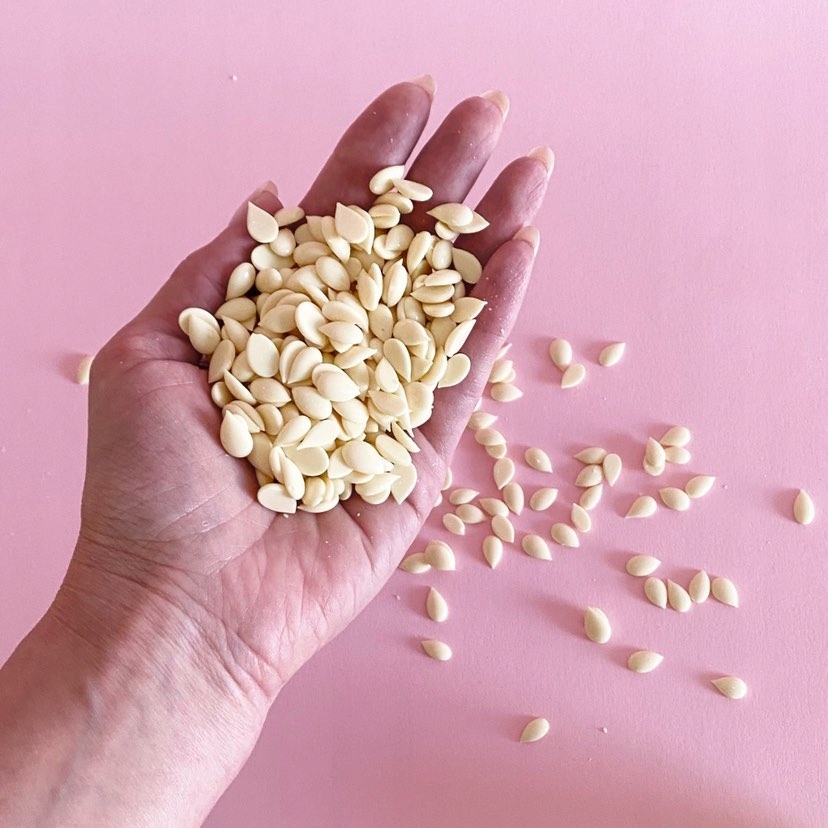 ITALWAX wosk do depilacji 1kg twardy dropsy w granulkach WHITE CHOCOLATE Opakowanie woreczek