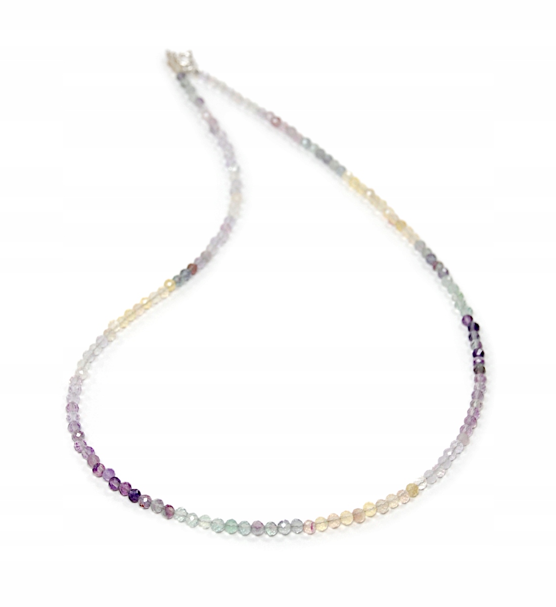 Přírodní náhrdelník Fluoryt duhový, fazetované kuličky 3 mm, stínované stříbro