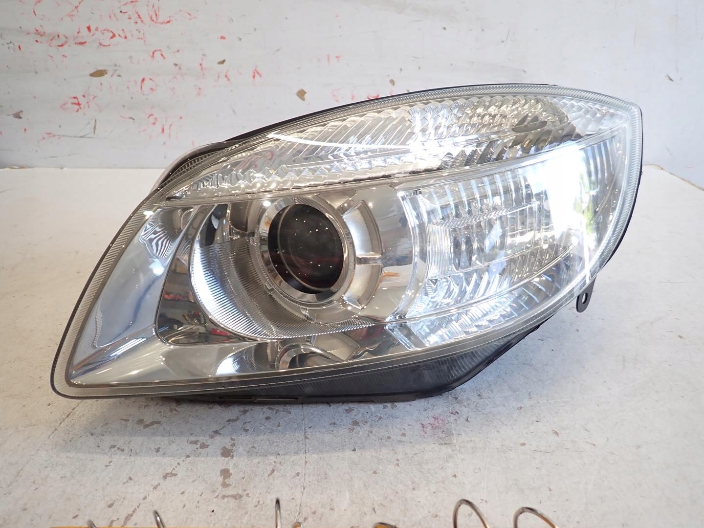 light front front left SKODA FABIA II 2007-2010 5J1941017A