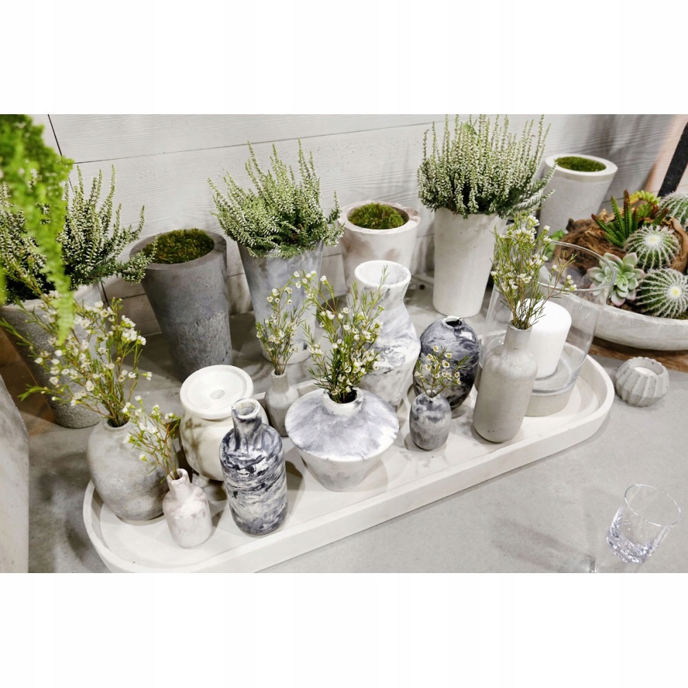 WAZON DZBAN OZDOBNY Z BETONU ARCHITEKTONICZNEGO Średnica 12.5 cm