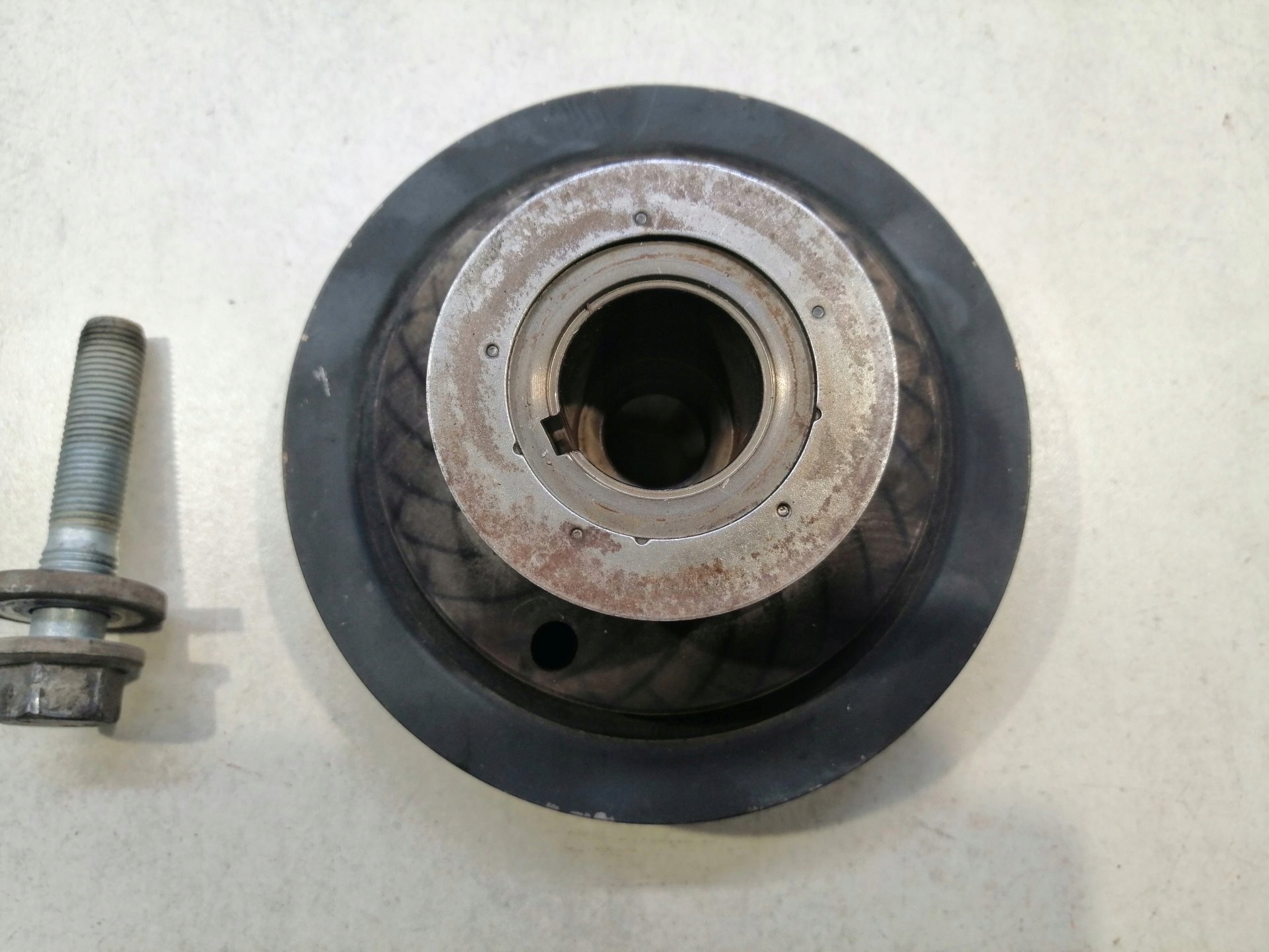 crank pulley LAGUNA II 3.0 V6