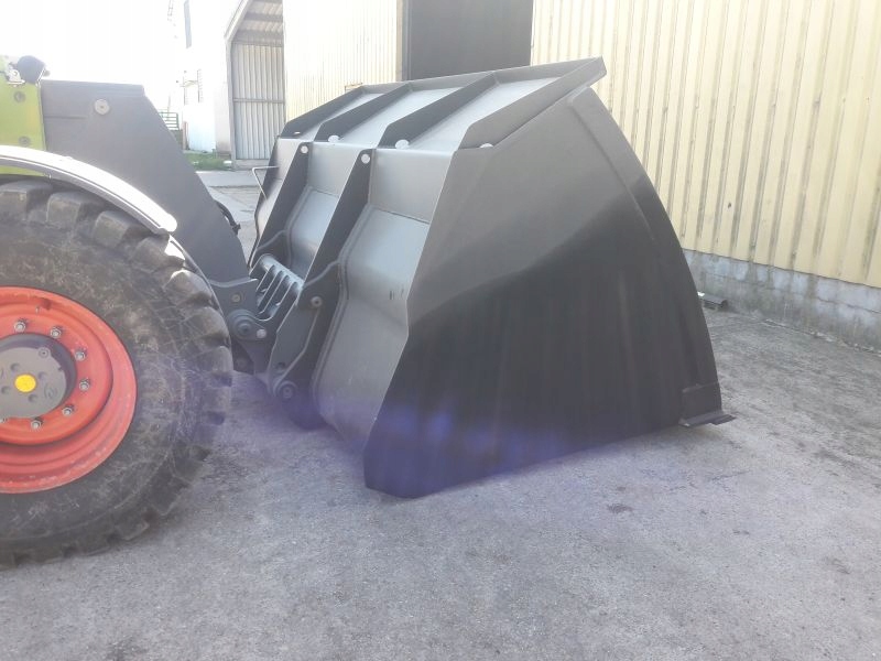 CLAAS SCORPION ŁYŻKA DO ZBOŻA I SYPKICH SZUFLA 3m3