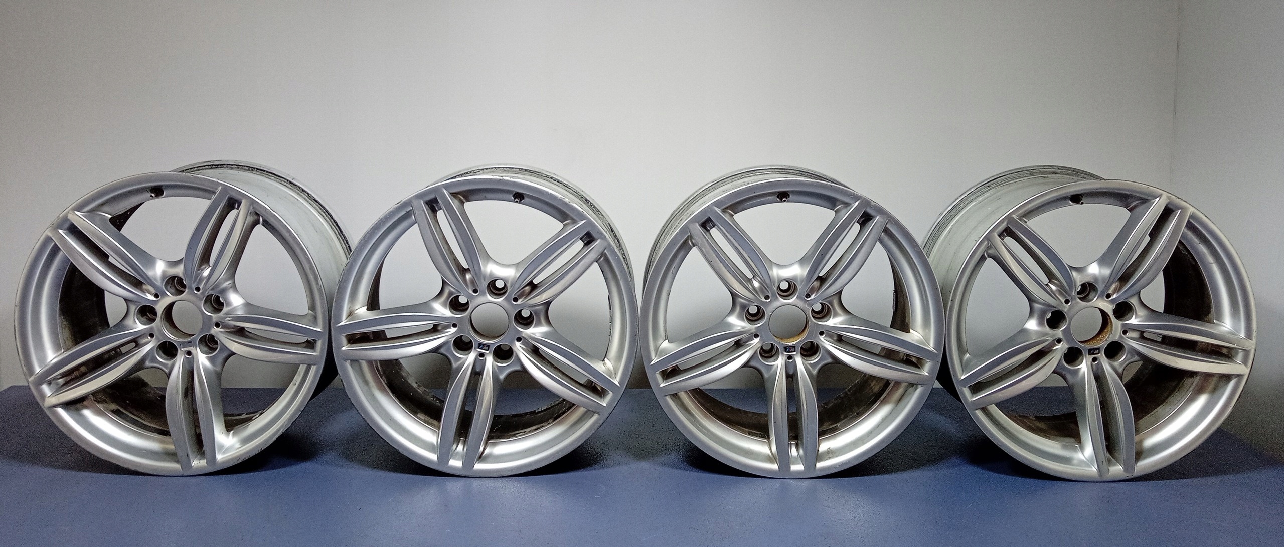 BMW F10 F11 ALUFELGI WZ 351M 19 CALI 8.5J 9J 5X120 7842652 7842653 KPL