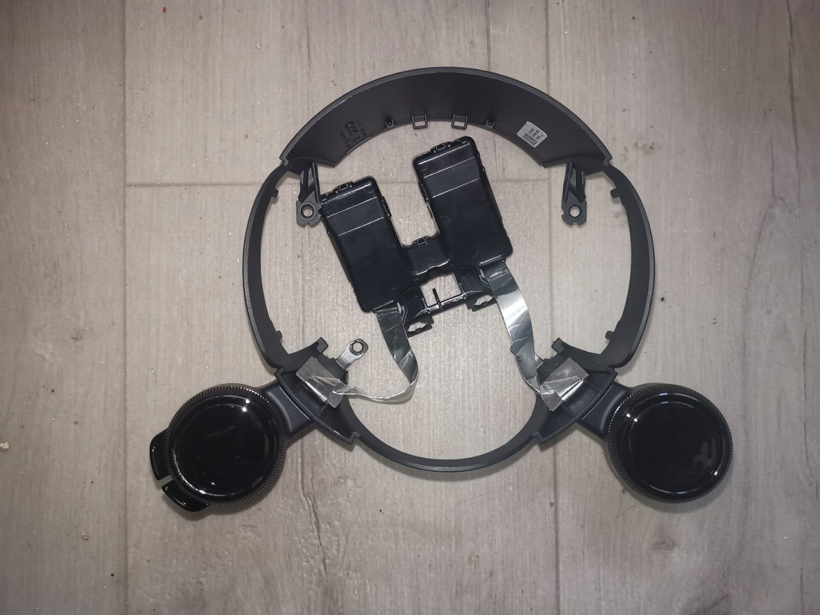 Ручка рулевого колеса AMG Mercedes A2329004102