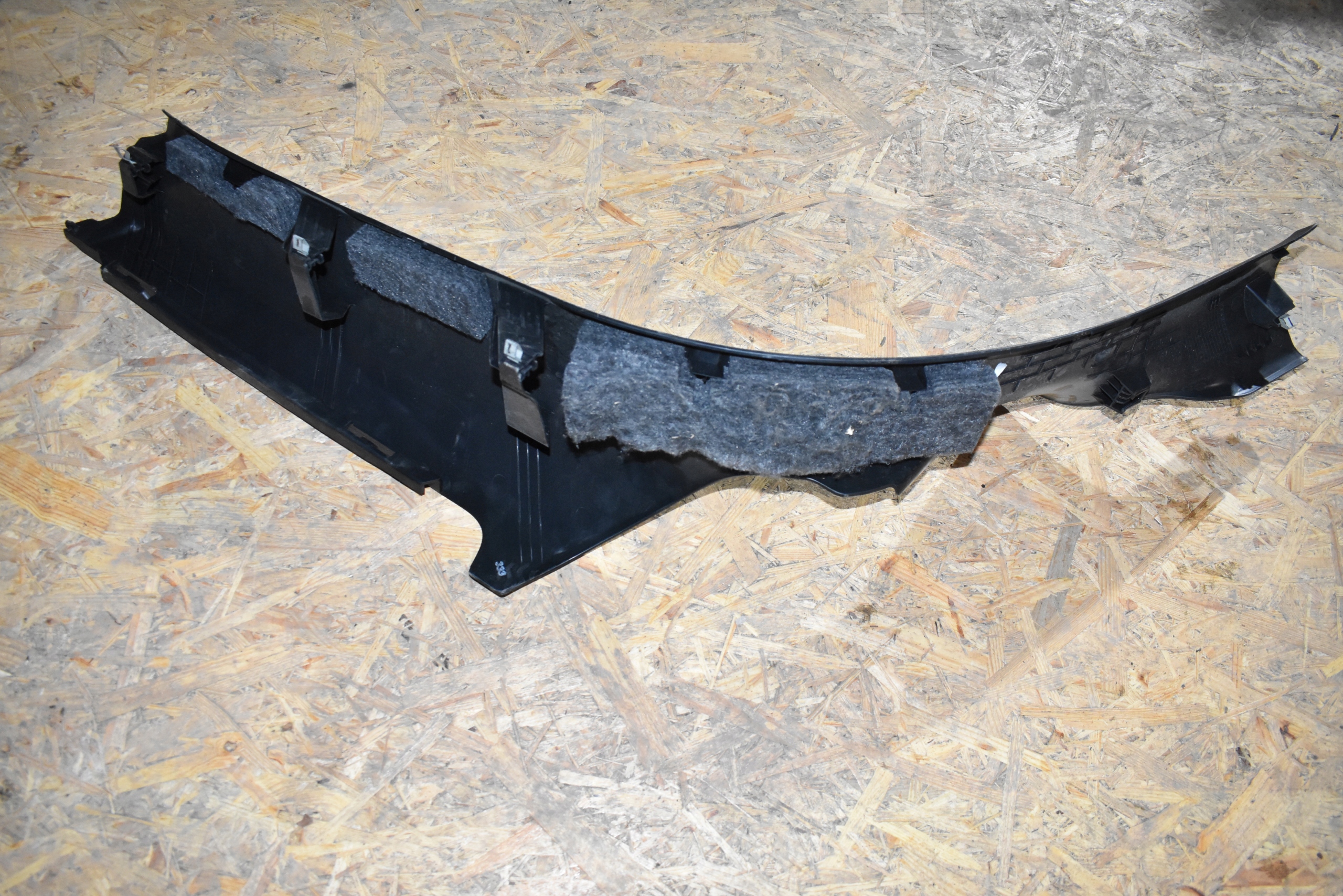 IDEALNA cover SLUPKA rear right AUDI A5 B10 1