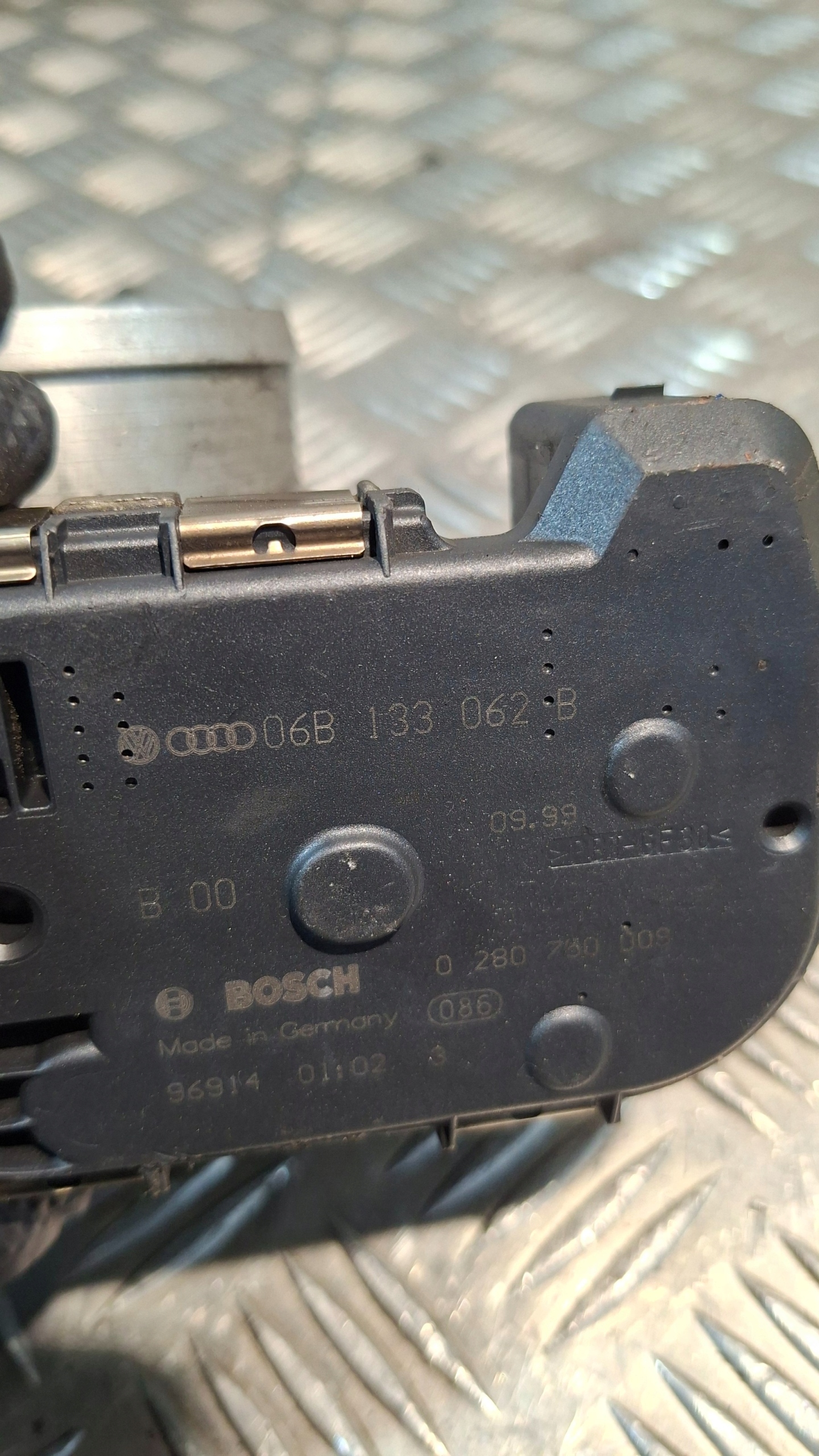 throttle flap VW PASSAT B5 1.8T