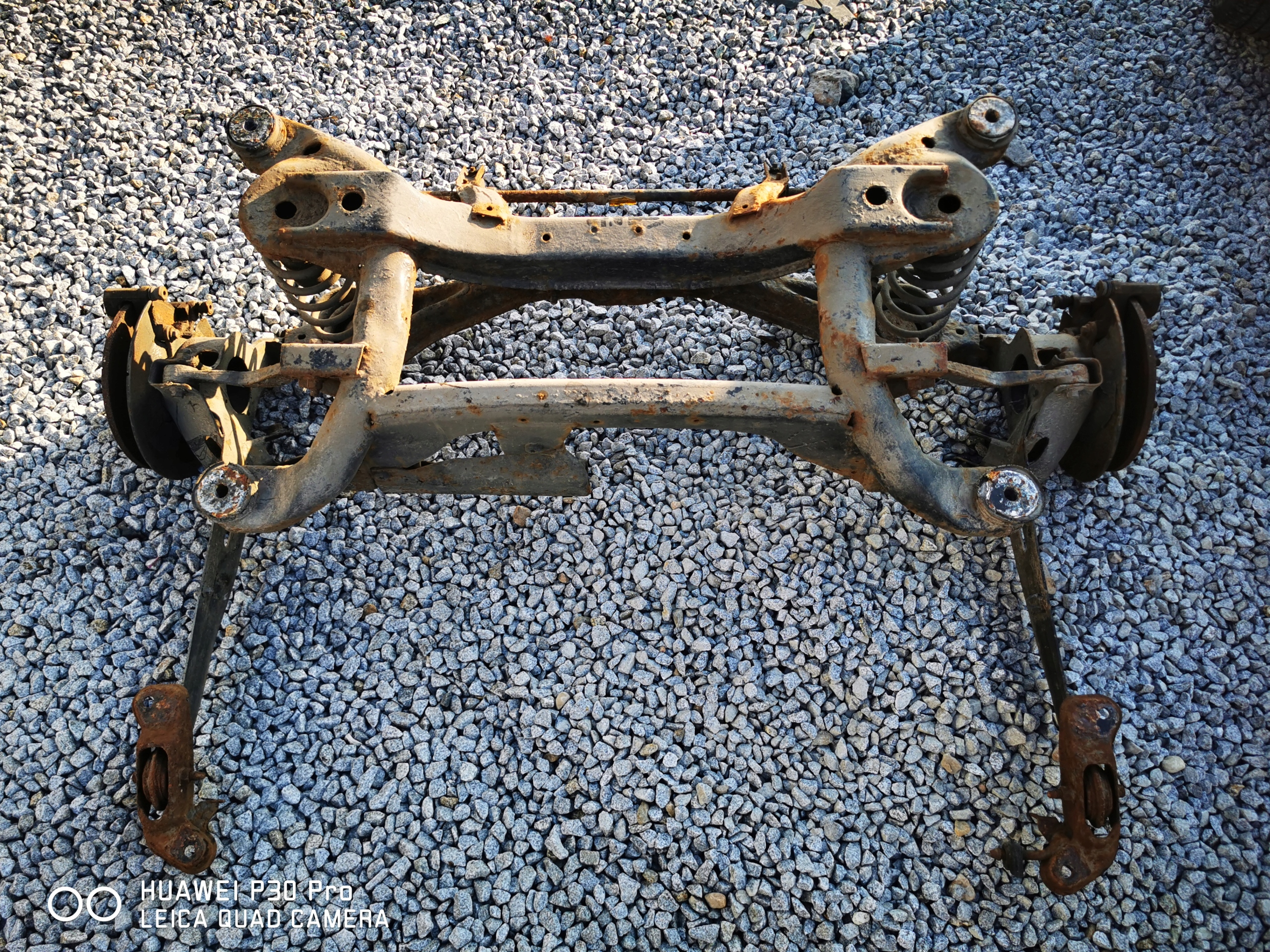 JAGUAR X-TYPE 2.1 2.0D 2.2D BELKA ZAWIESZENIA TYŁ