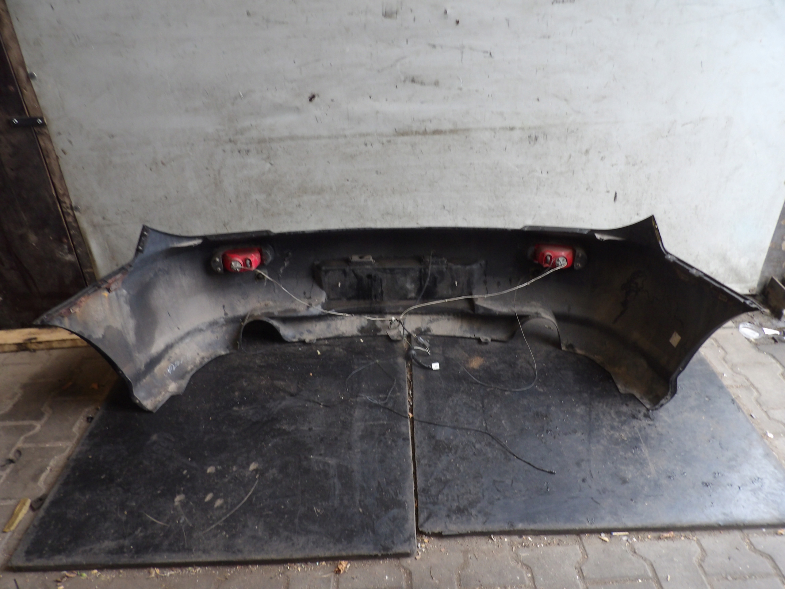 HYUNDAI COUPE II STOSSSTANGE HINTEN LAK. EB