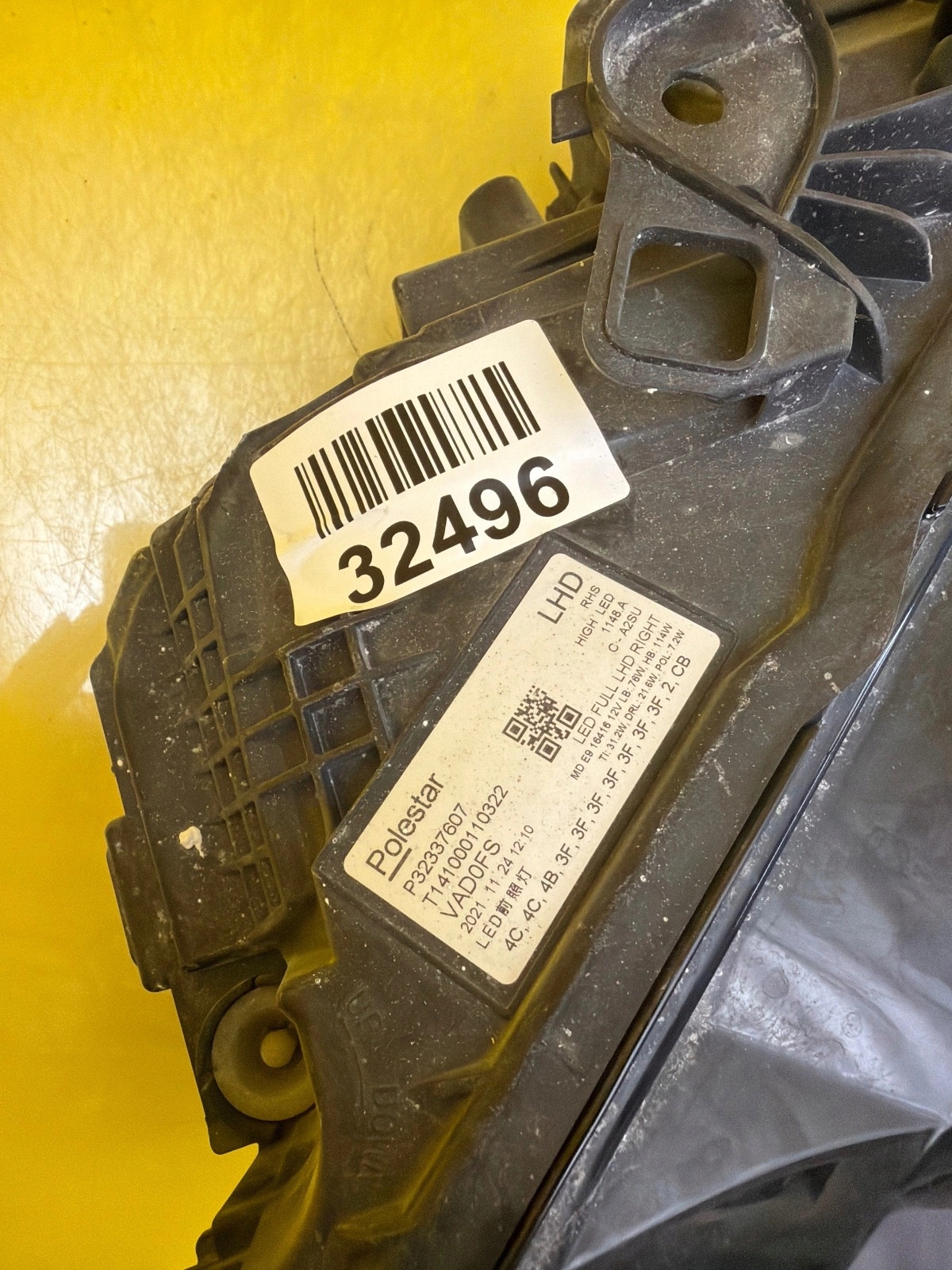 light right Volvo Polestar 2 Full Led P32337607
