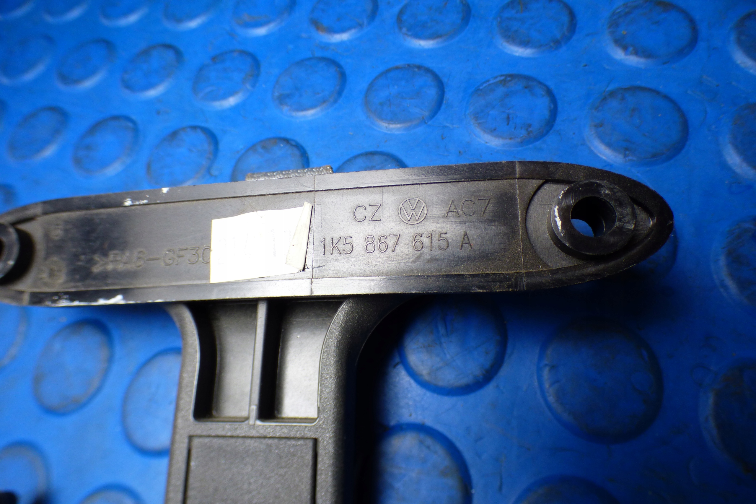 bracket haczyk boot 1K5867615A VOLKSWAGEN JETTA 6 VI 5C