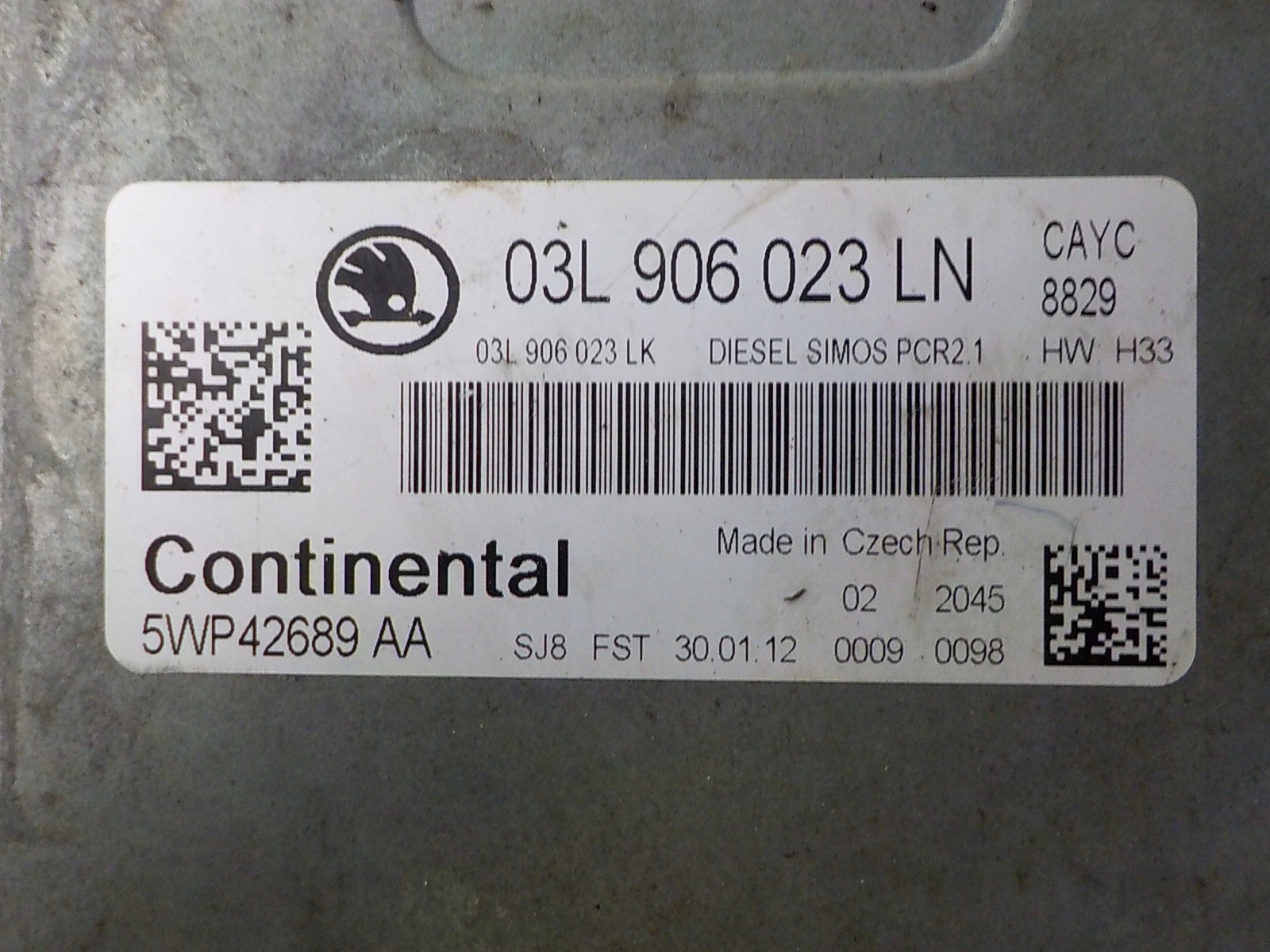 SKODA FABIA II computer control unit 03L906023LN 5WP42689AA