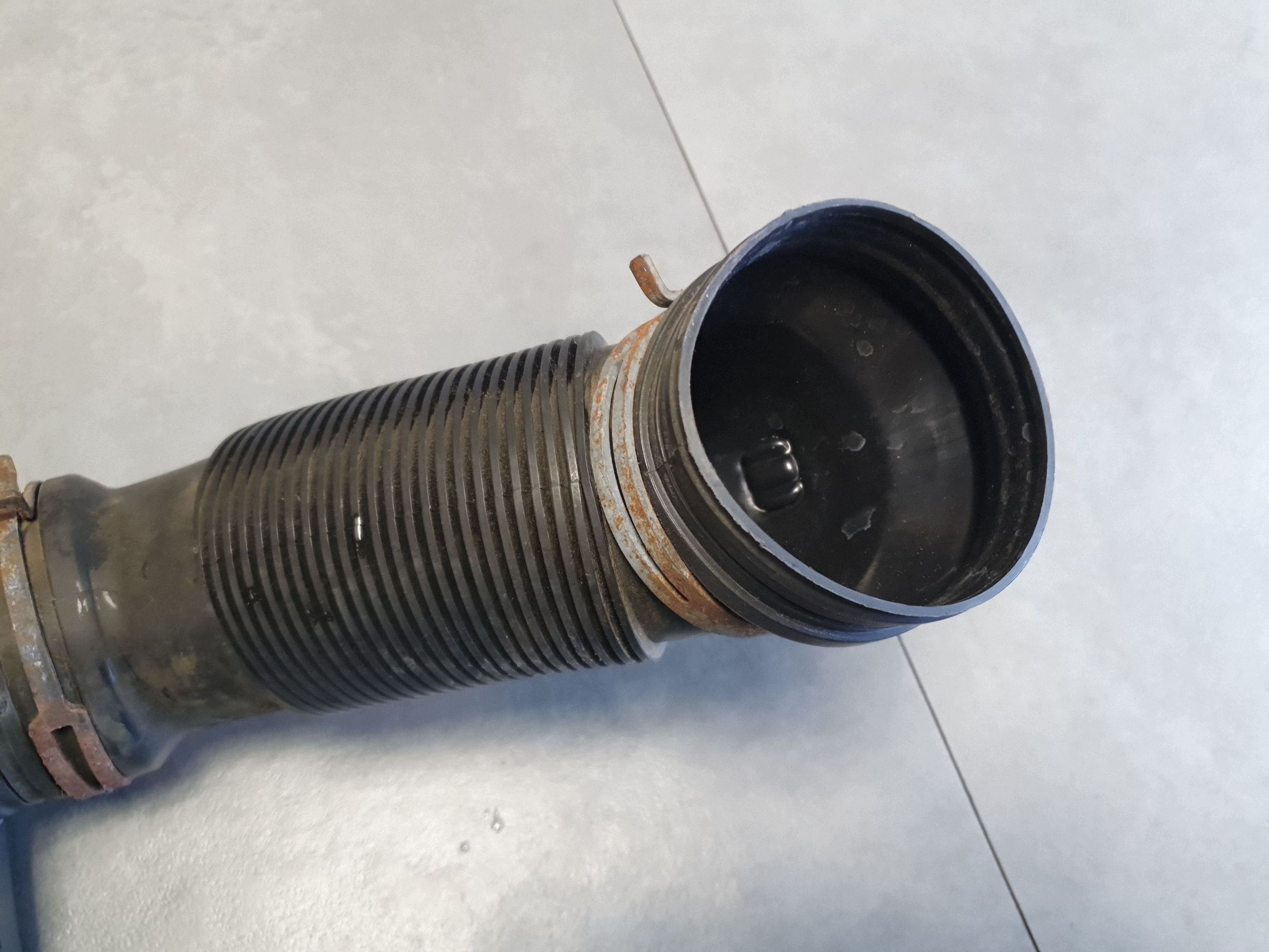 Volkswagen PASSAT CC pipe dolotowa 1K0129654AP