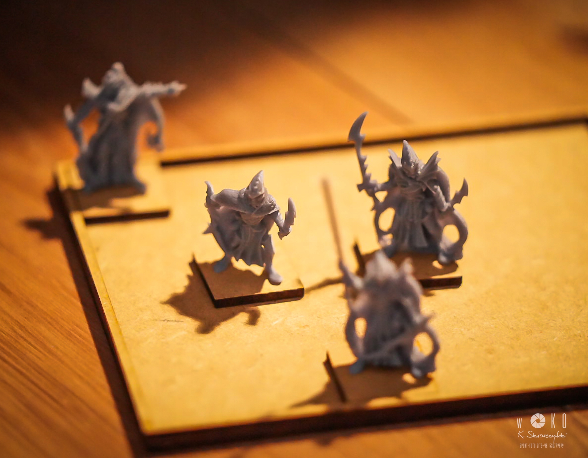 H065 Podstawka pod figurki 75mm - 5szt Warhammer Fantasy Battle Frakcje Pozostałe