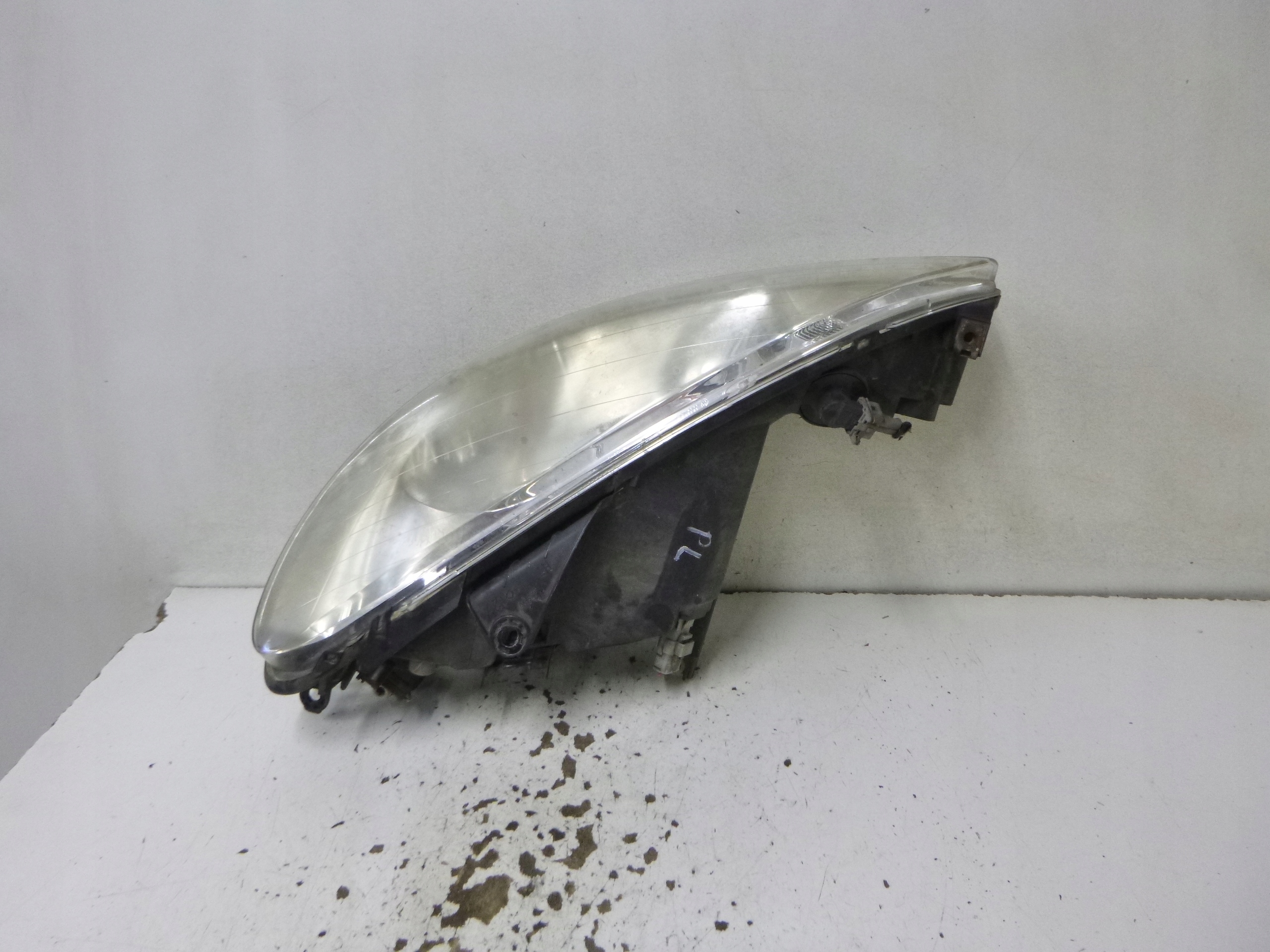 light front left Peugeot 206 SW lift 2005r. 9628666880