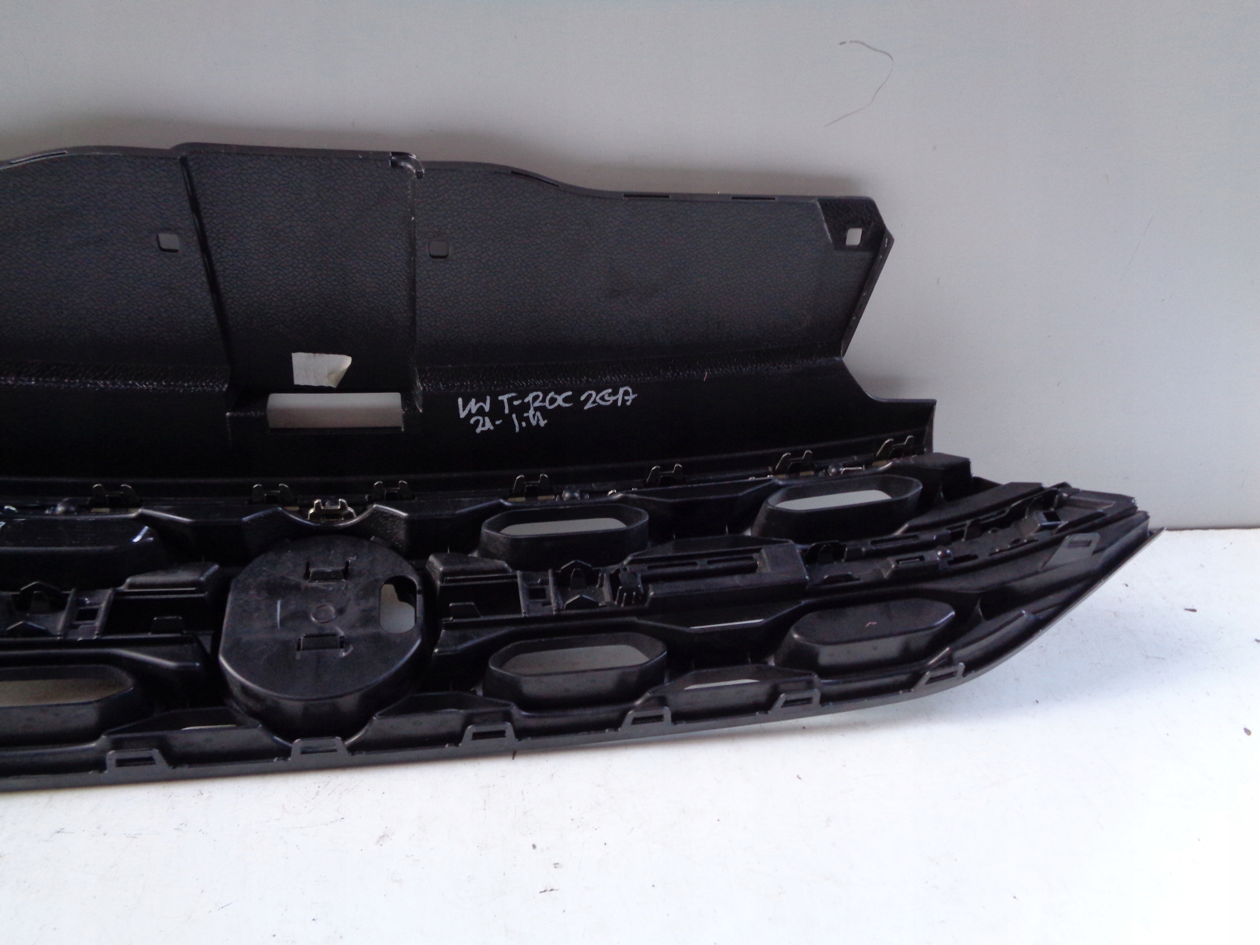 Grille VW T-ROC 2GA 21- LIFT