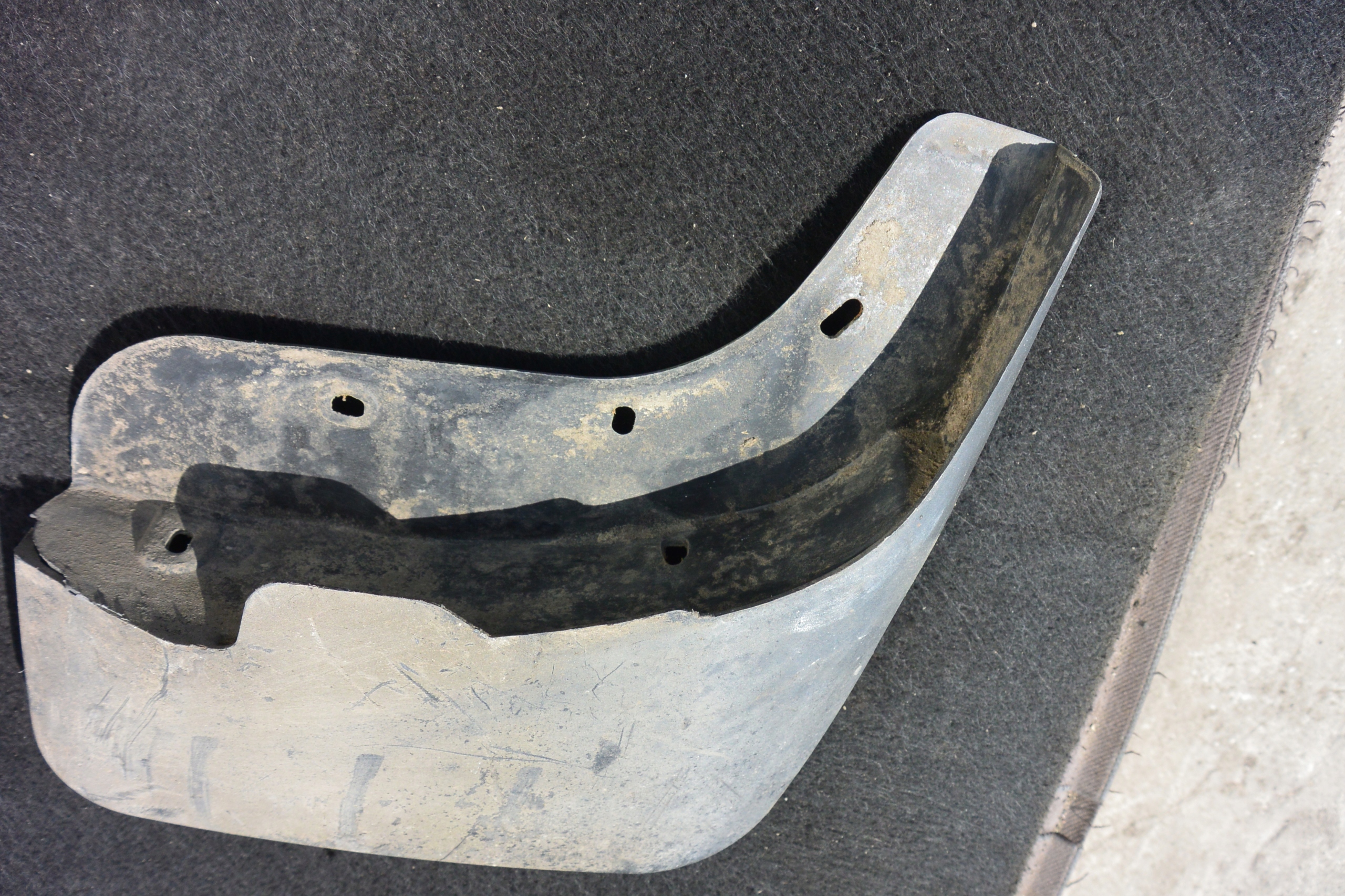 CHLAPACZ PRAWY LEWY PRZÓD TYŁ AUDI Q7 4L KPL Producent Audi OE