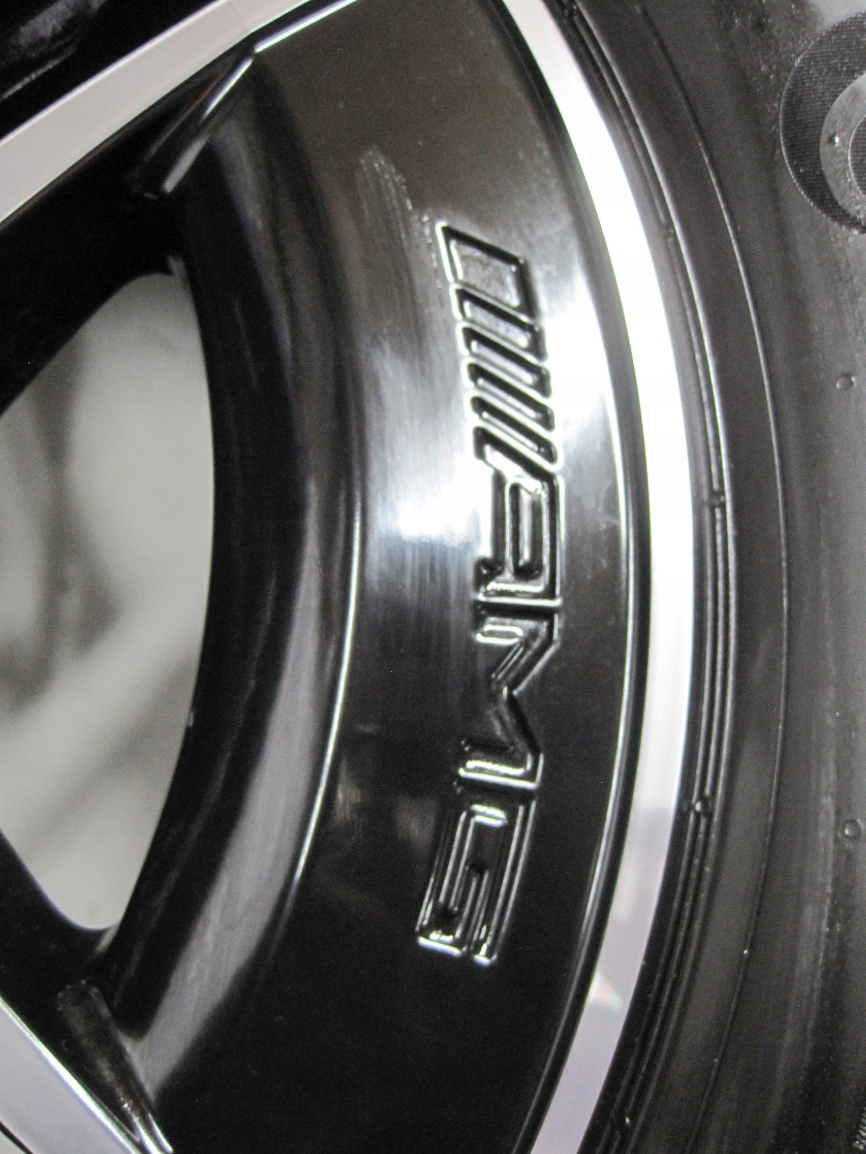 wheels discs tyres MERCEDES EQA A243 18"