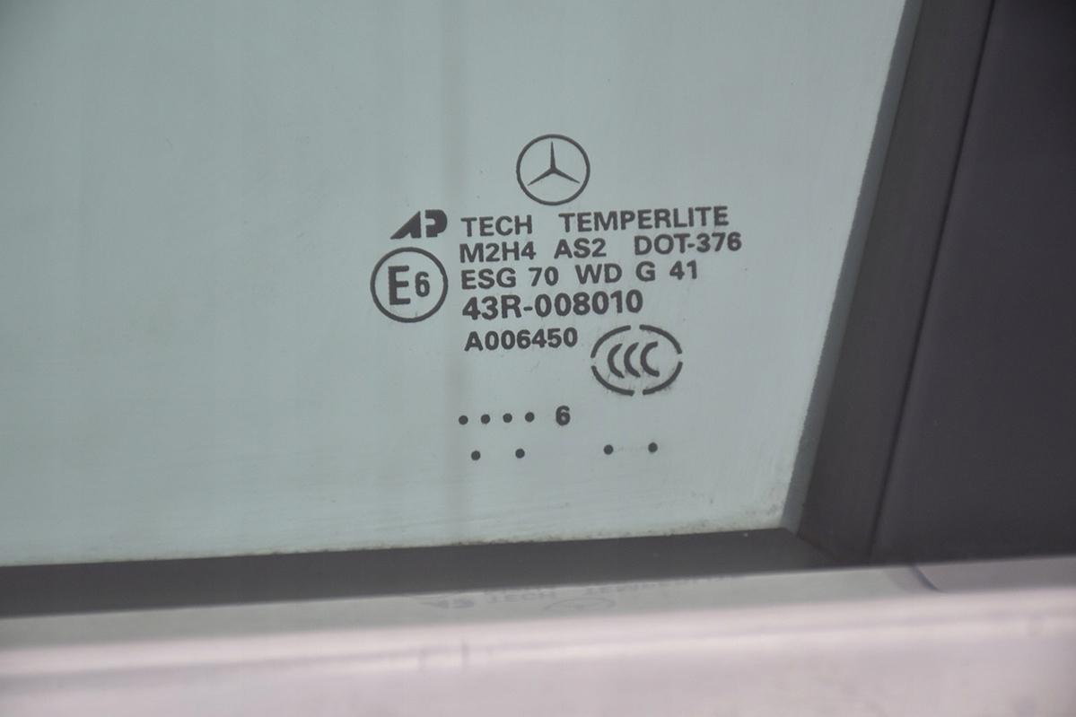 dveře přední předek levé MERCEDES GL a X164