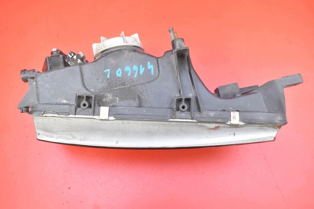 REFLEKTOR left light front EU NISSAN ALMERA N15 95-00