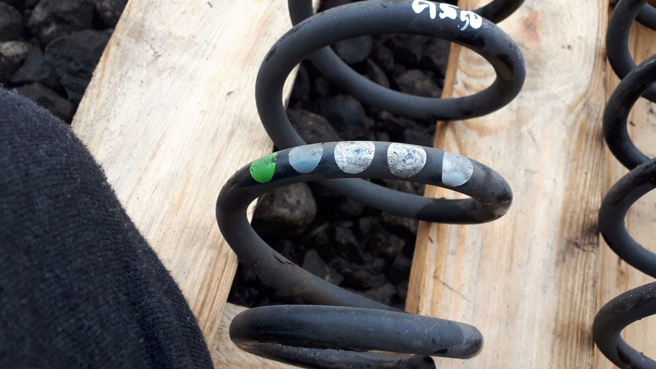 A5 8T springs rear part SLINE left right rear part SPORTBACK