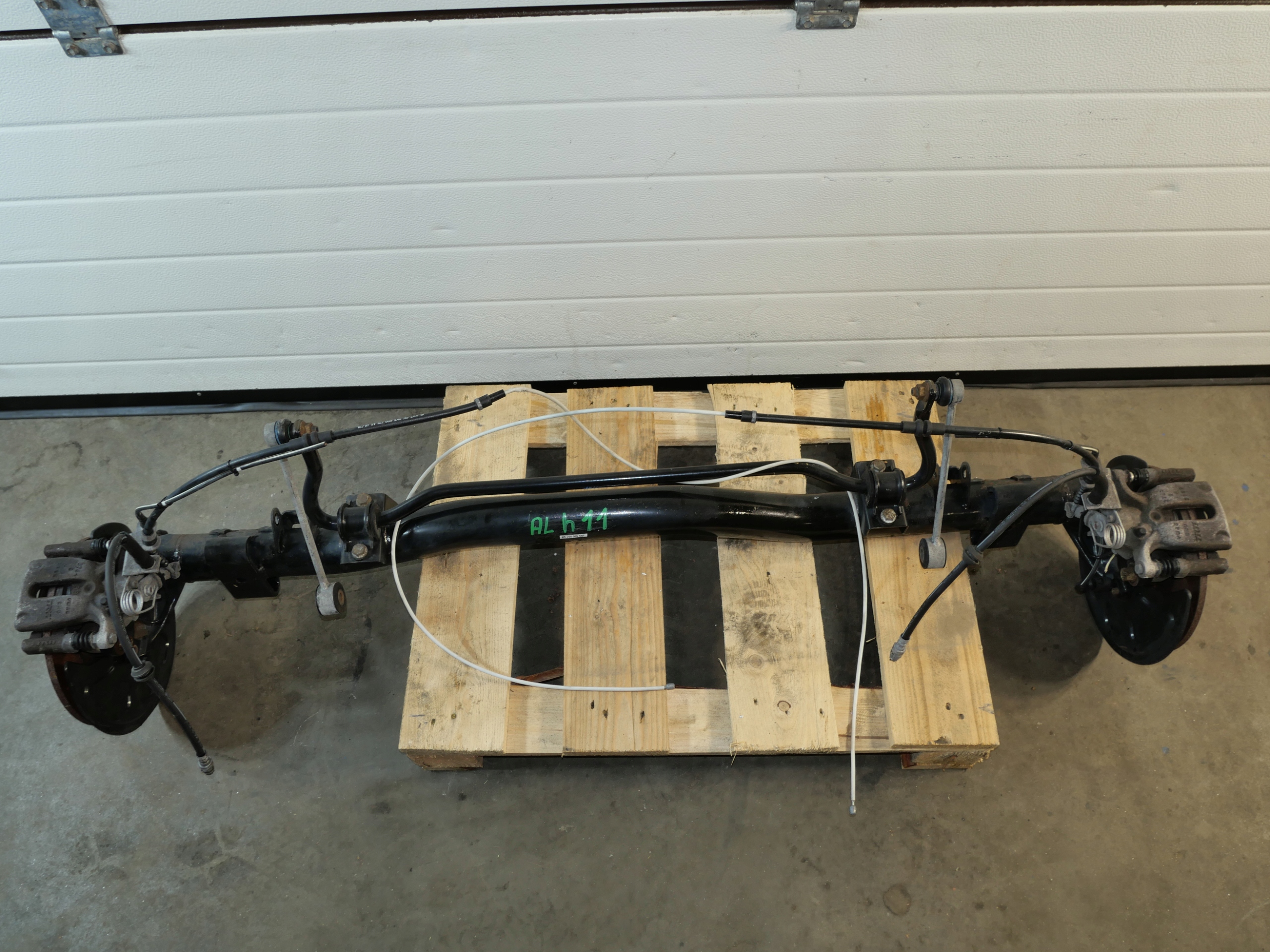 sususpension sider axis rear part VW CADDY 2K5500051CB