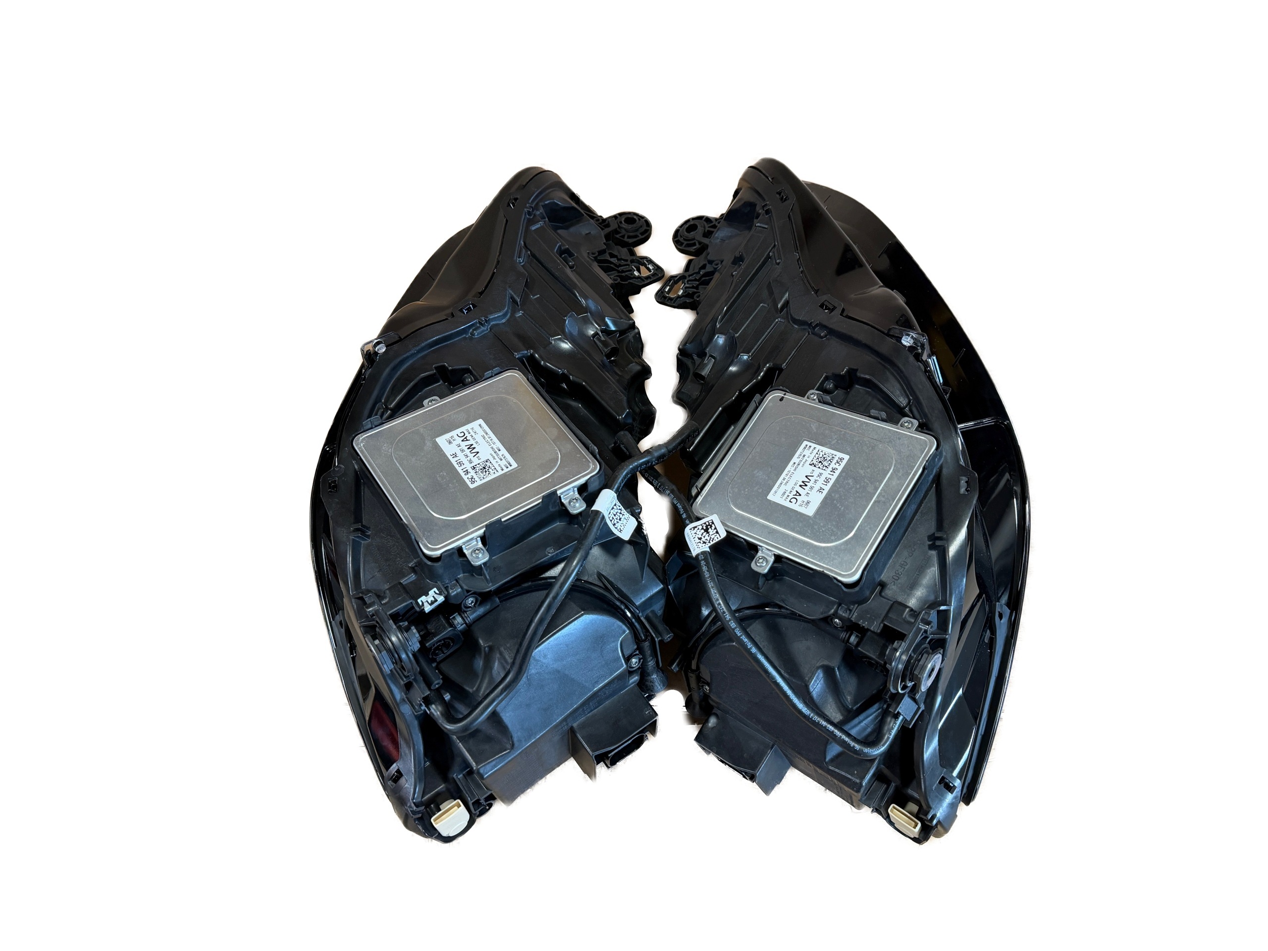AUDI A5 B10 lights front MATRIX 8B3941035AB