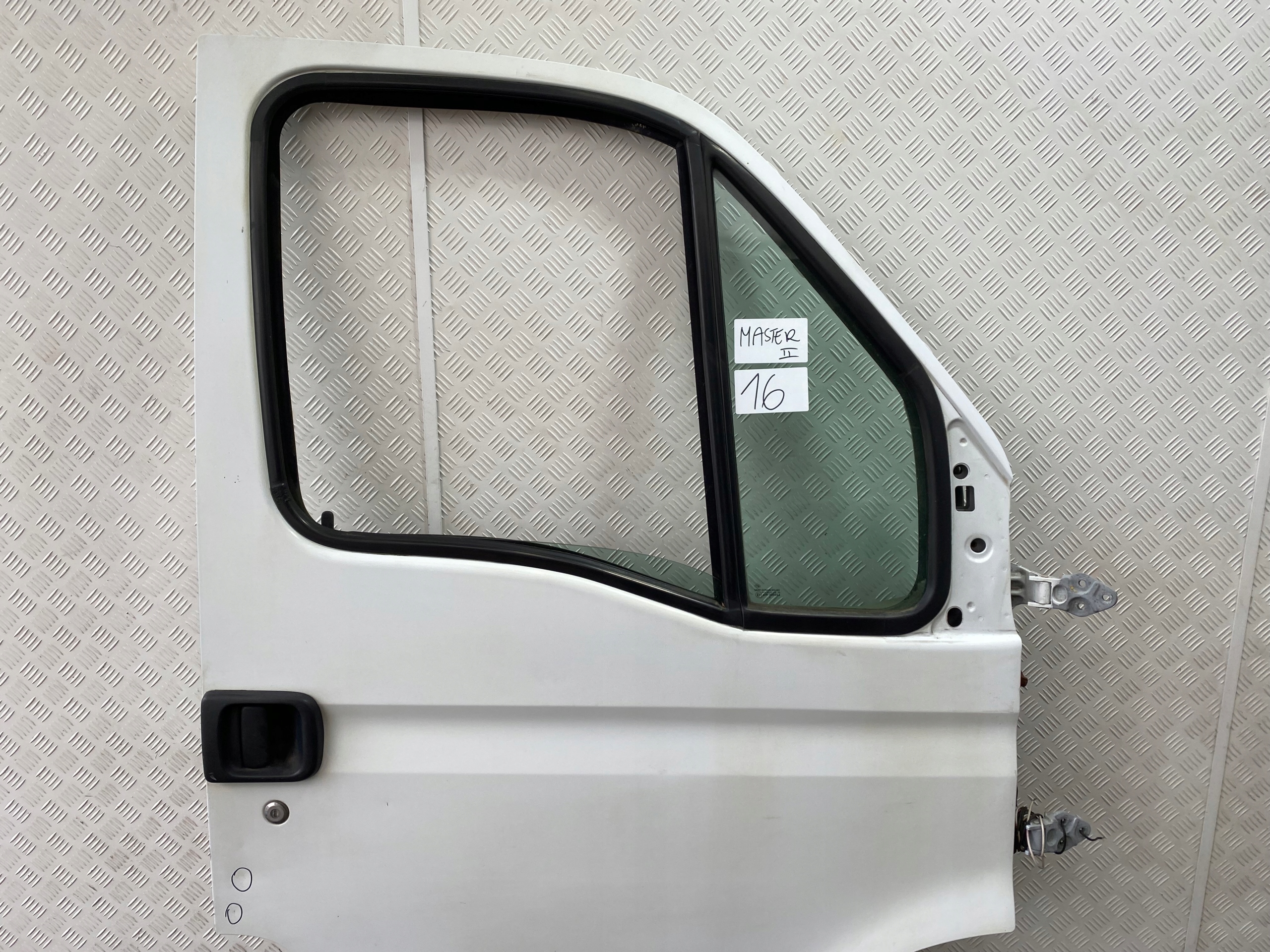 RENAULT MASTER MOVANO II 03-09 door front right complete front BIALE