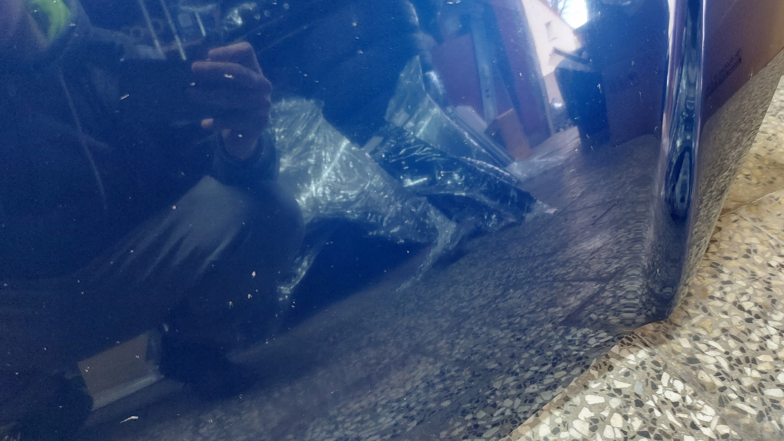 bonnet front front TOYOTA AVENSIS T25 03- 8P4