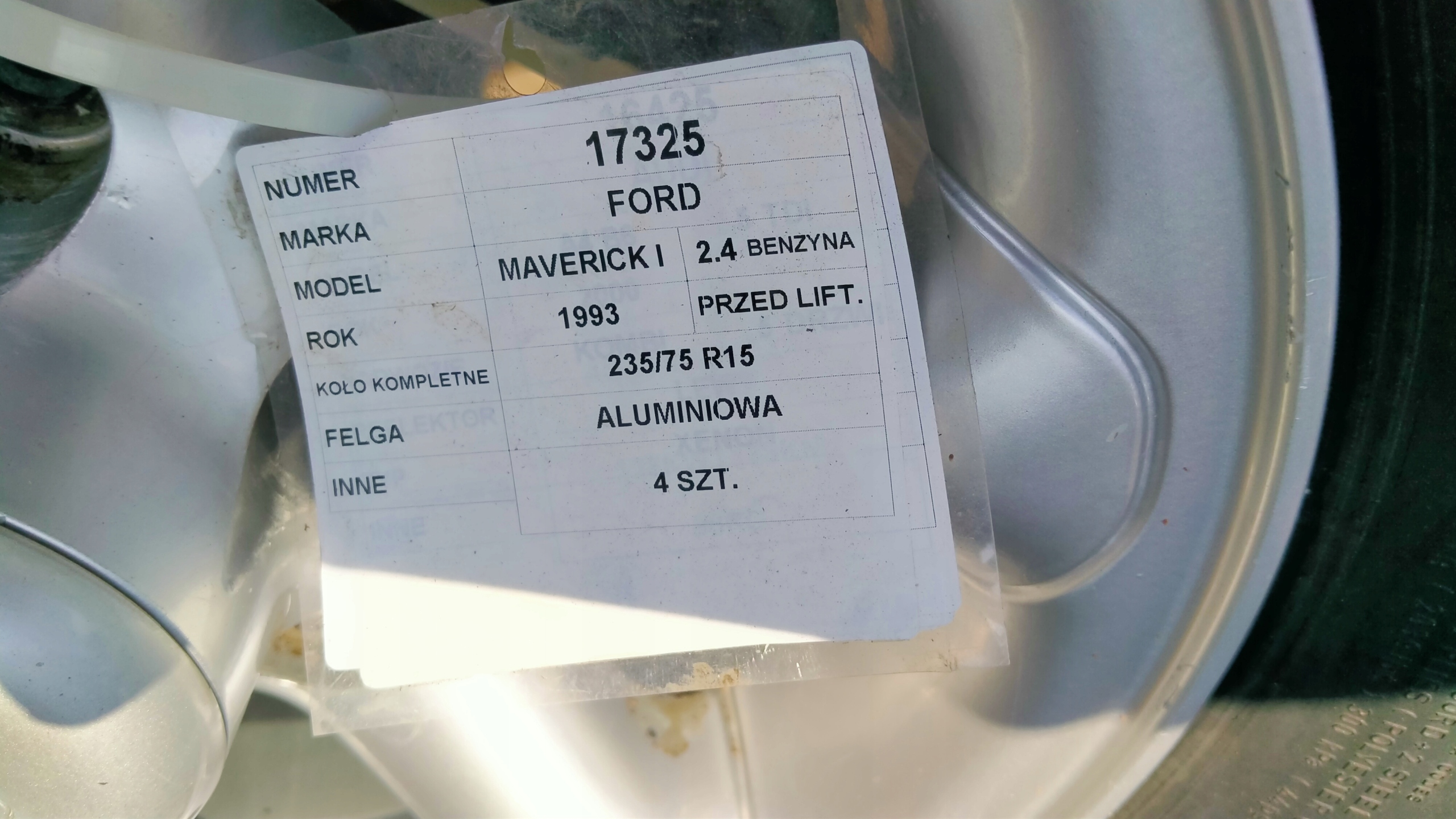 Ford Maverick e CERCHI di alluminio 15"