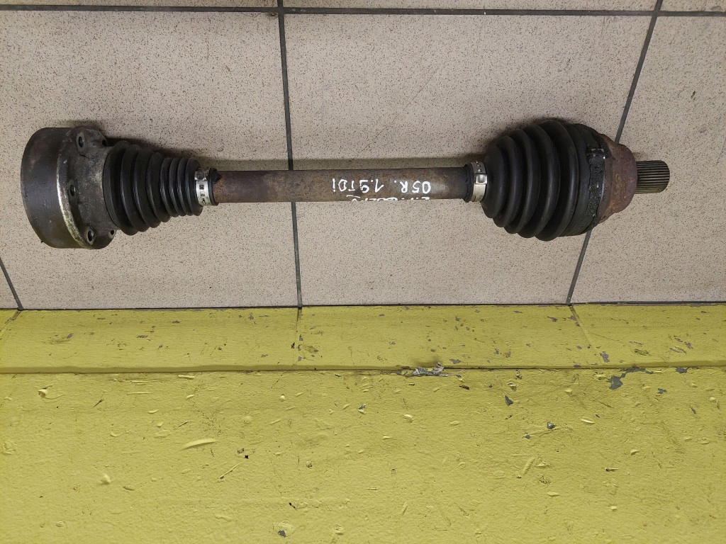 VW GOLF V 1.9 TDI semi-axis left