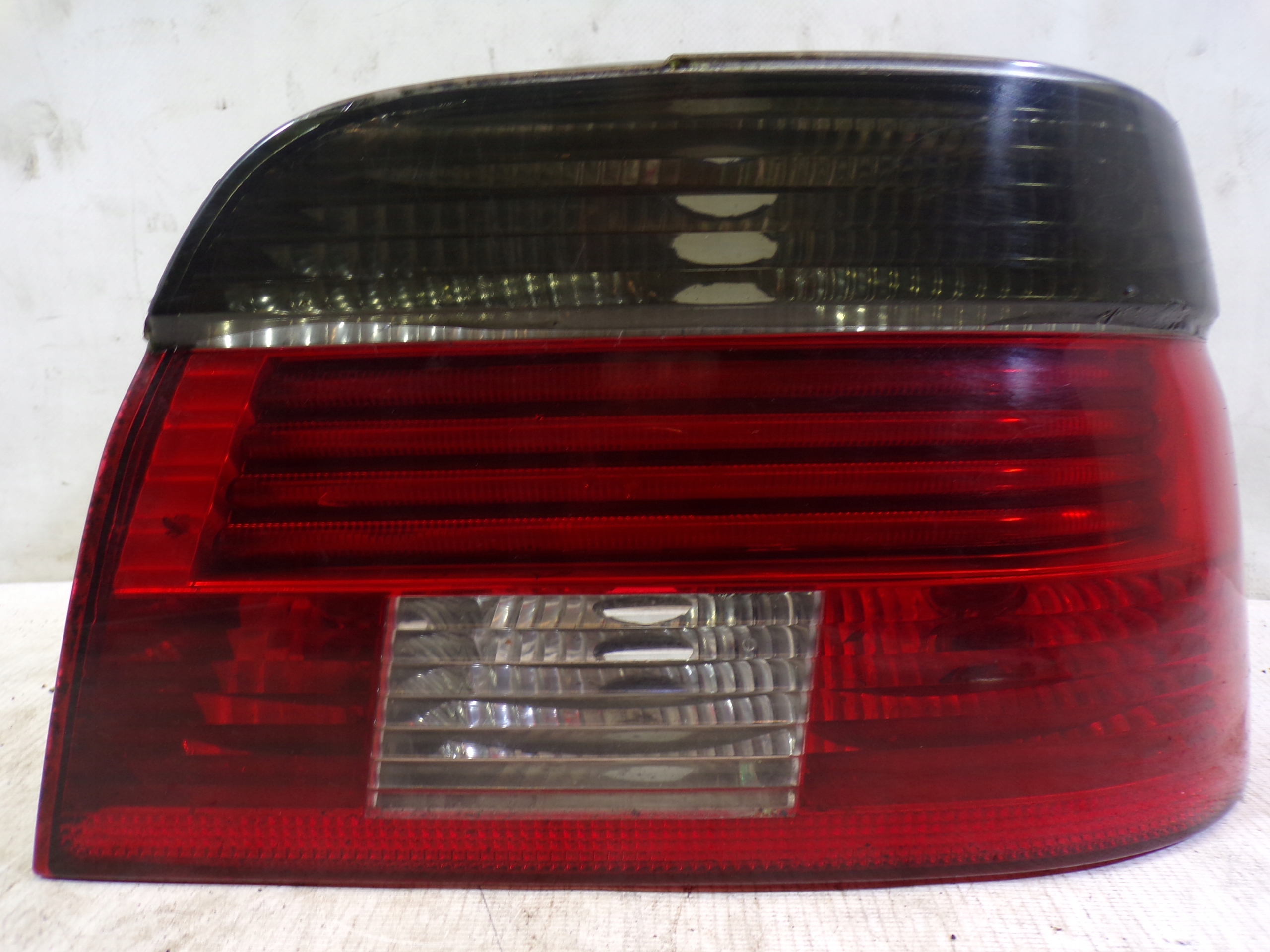 light rear rear part right BMW E39 sedan (2) (K)
