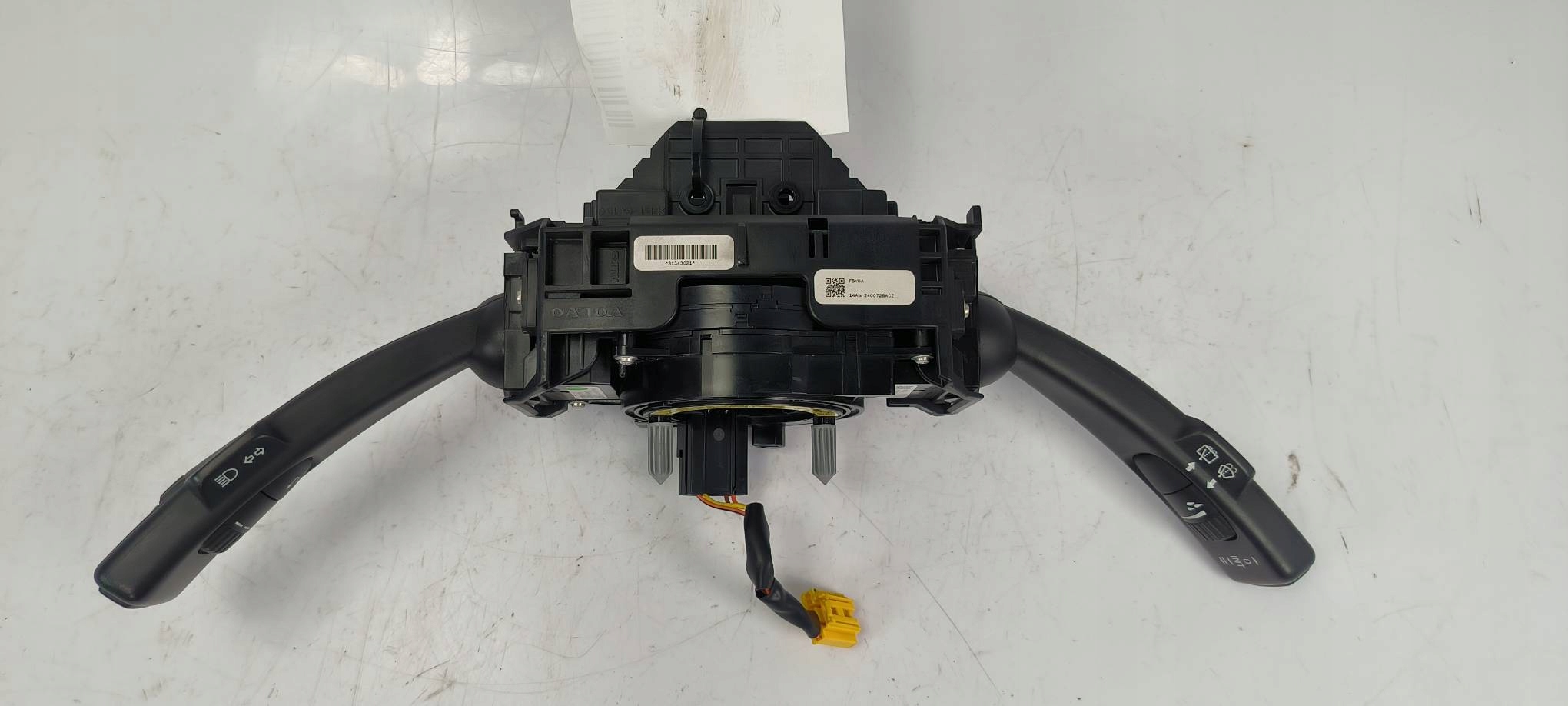 commande levier commodo sous volant VOLVO V60