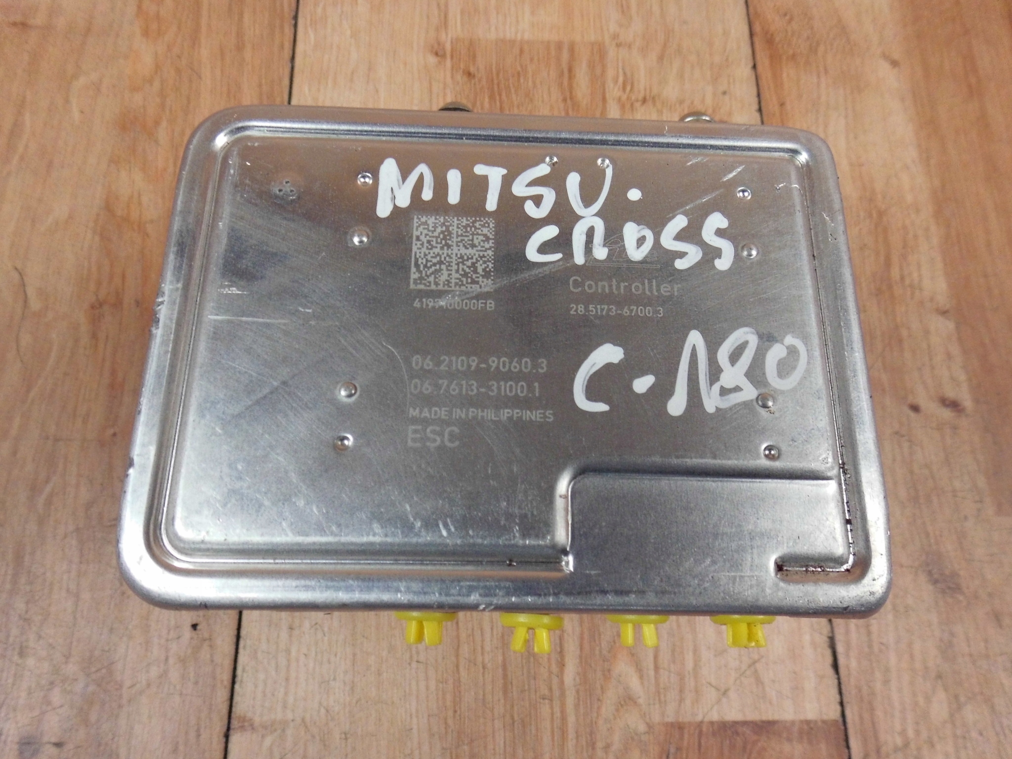 MITSUBISHI ECLIPSE CROSS PUMPE ABS 4670B767