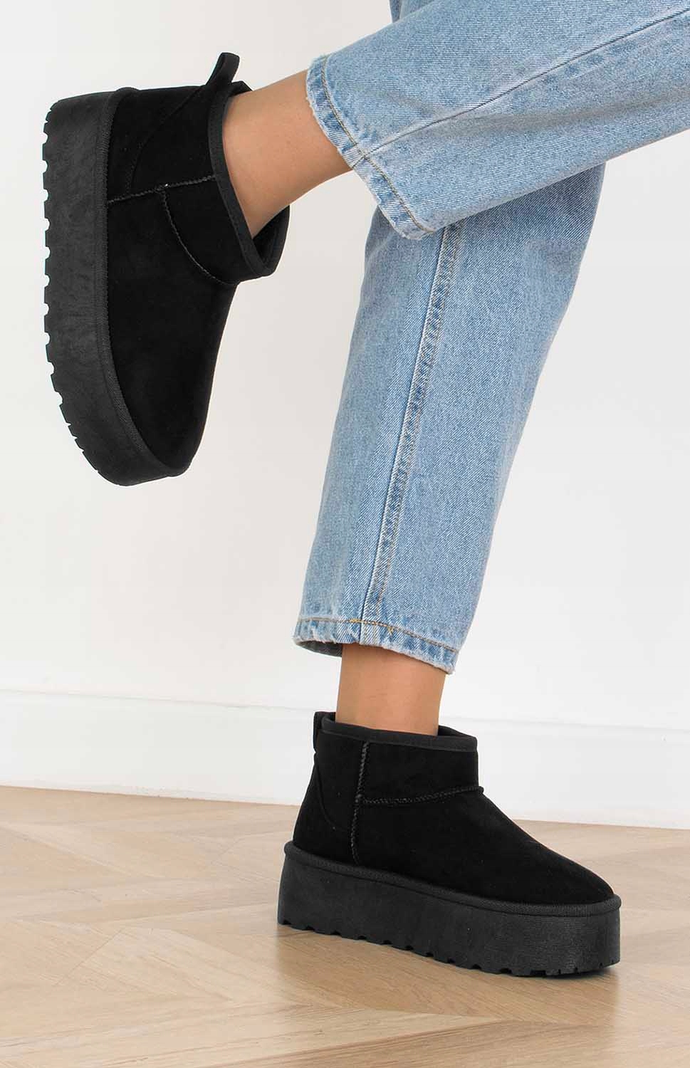 ŚNIEGOWCE CZARNE OCIEPLANE BOTKI PLATFORMA 38 Marka bez marki