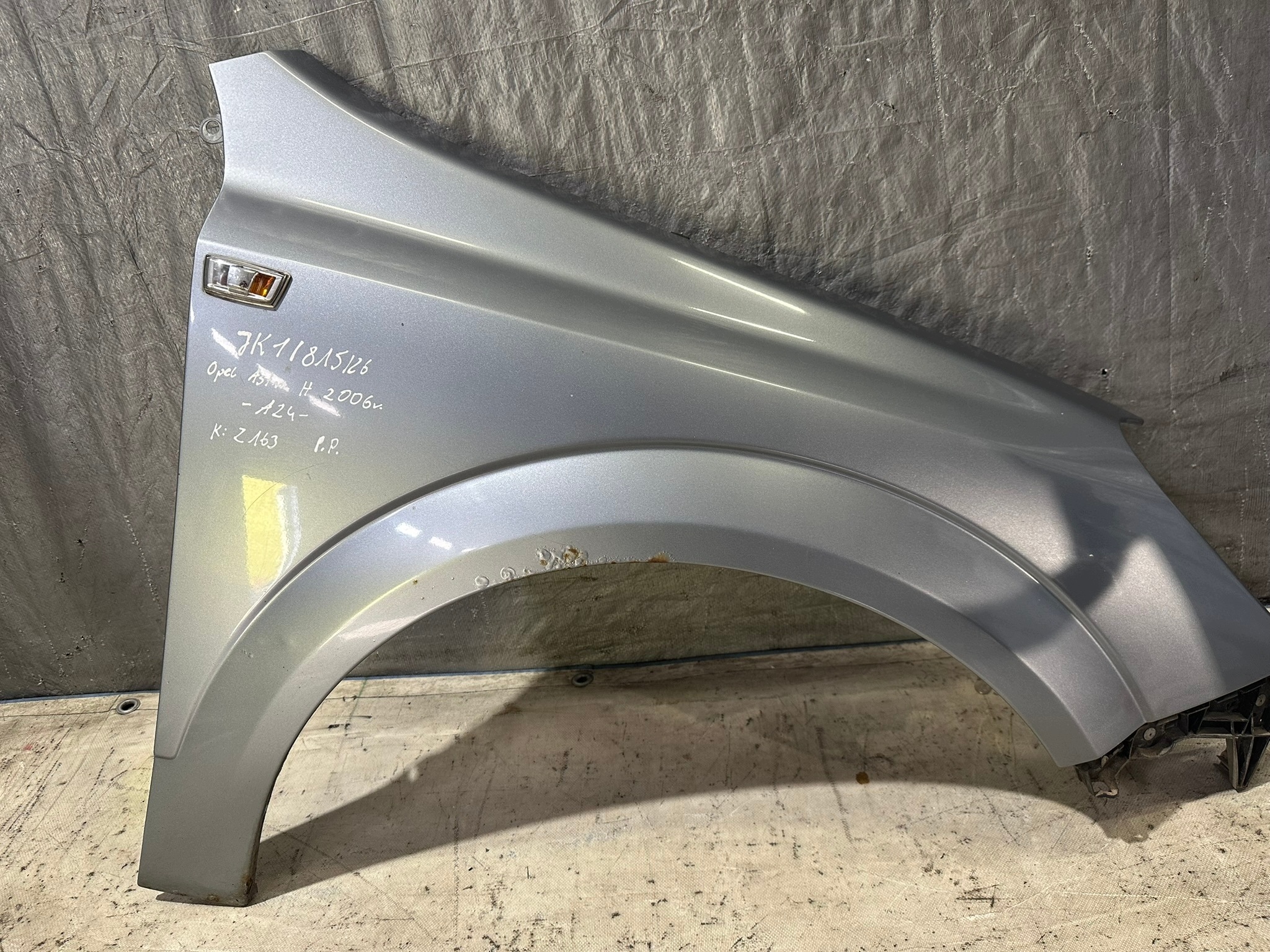 fender right front OPEL ASTRA H III 2006R. K:Z163