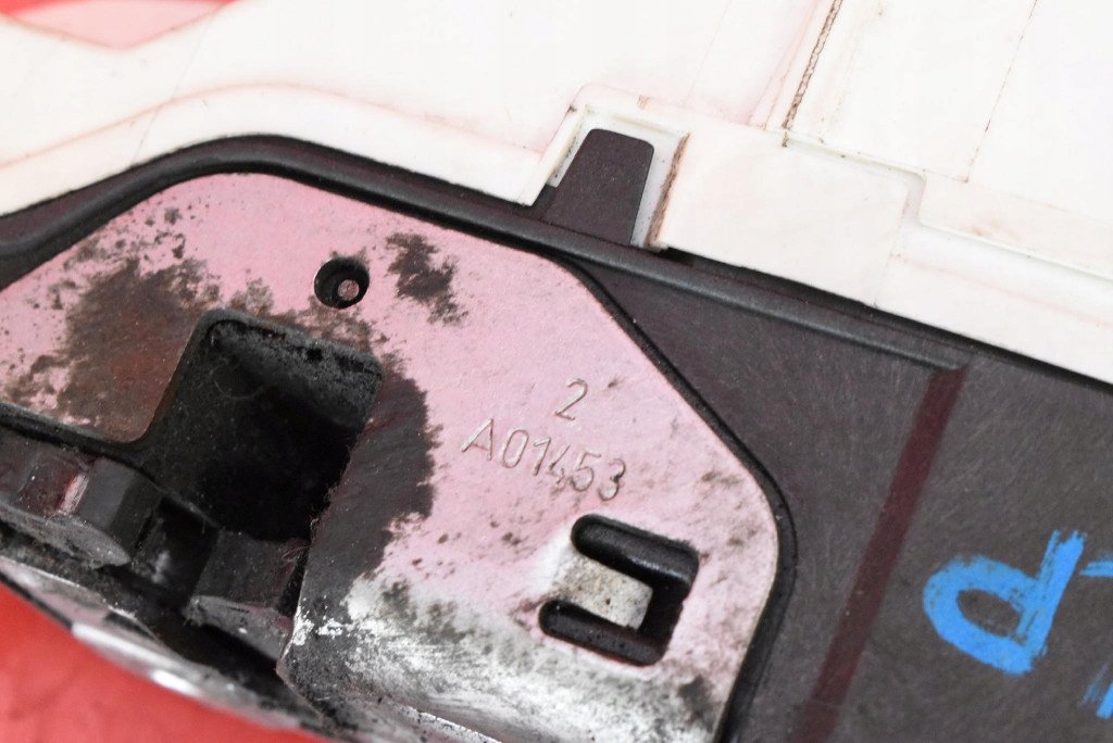 lock door left front front EU PEUGEOT PARTNER 2 II 08-12
