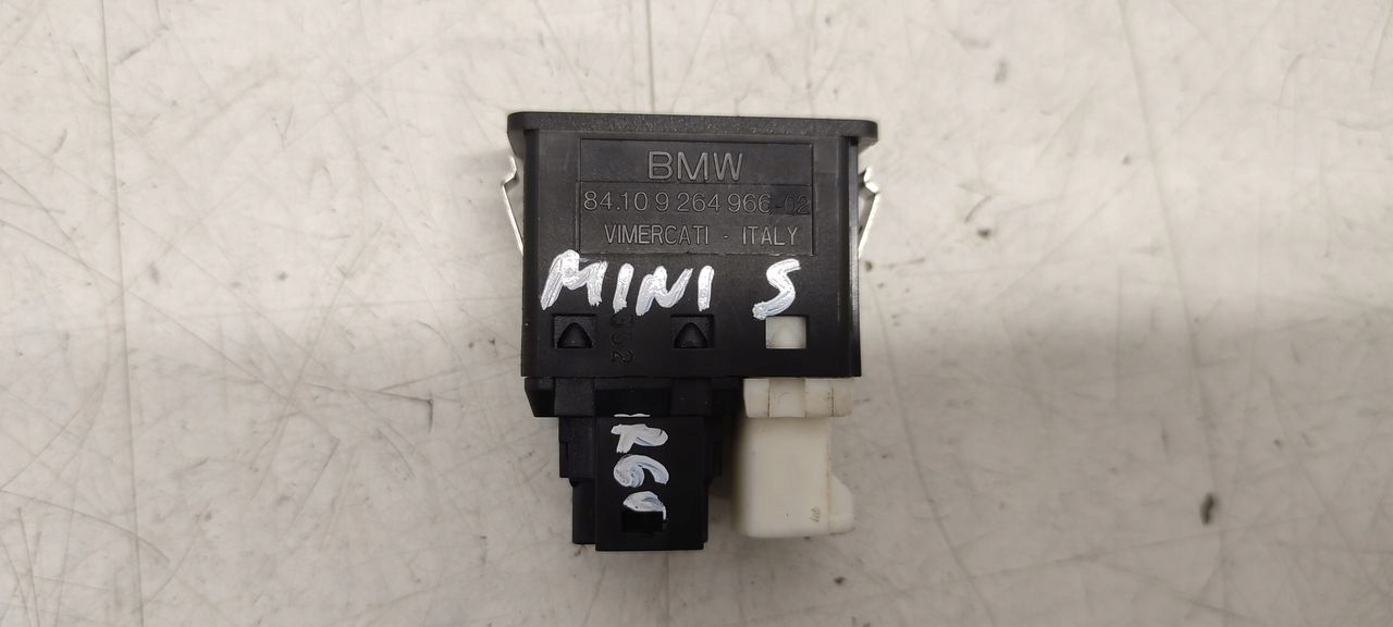 adapter zlacze AUX Mini R60S Countryman 2,0D