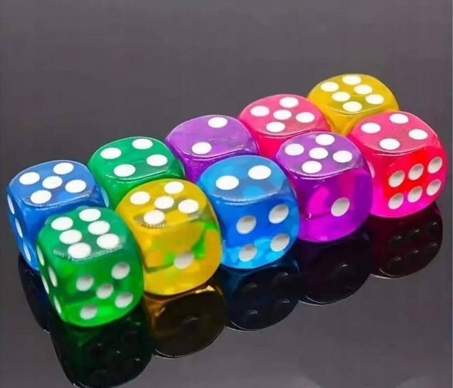 Kości do gier kostki do gry kolorowe 10szt Producent inny