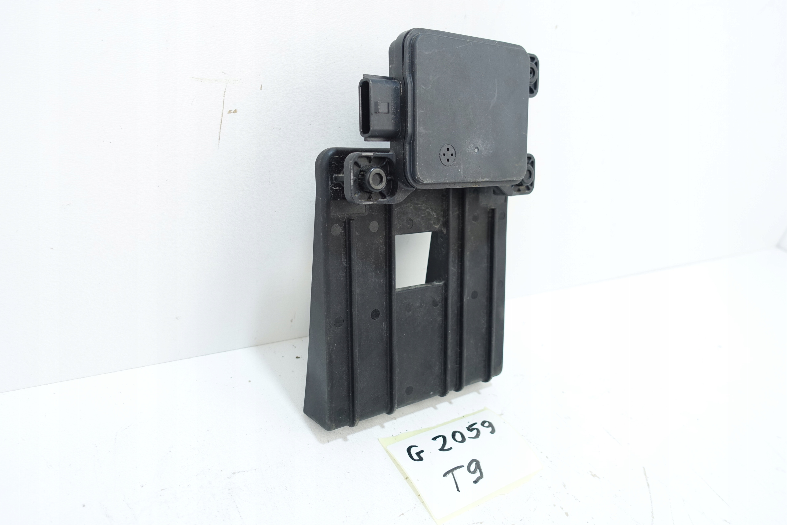 HYUNDAI IONIQ V 2021- module STERWONIK RADAR ACC front 99110-G1000
