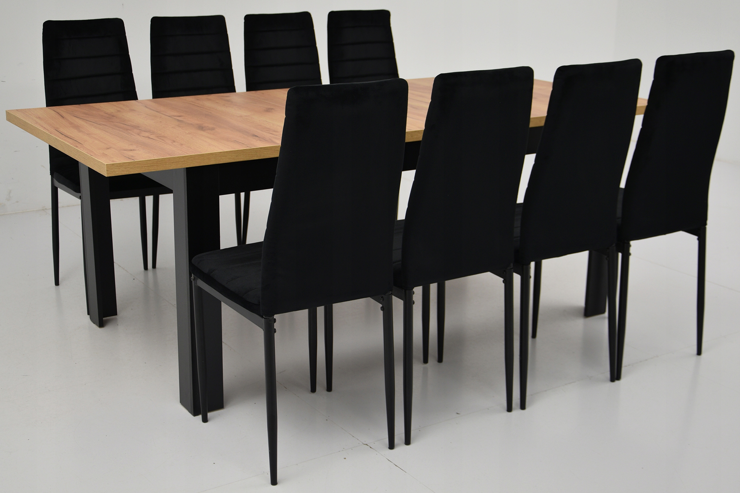 Komplet 8 krzeseł TAPICEROWANYCH i stół ROZKŁADANY Kod producenta CH + C-14