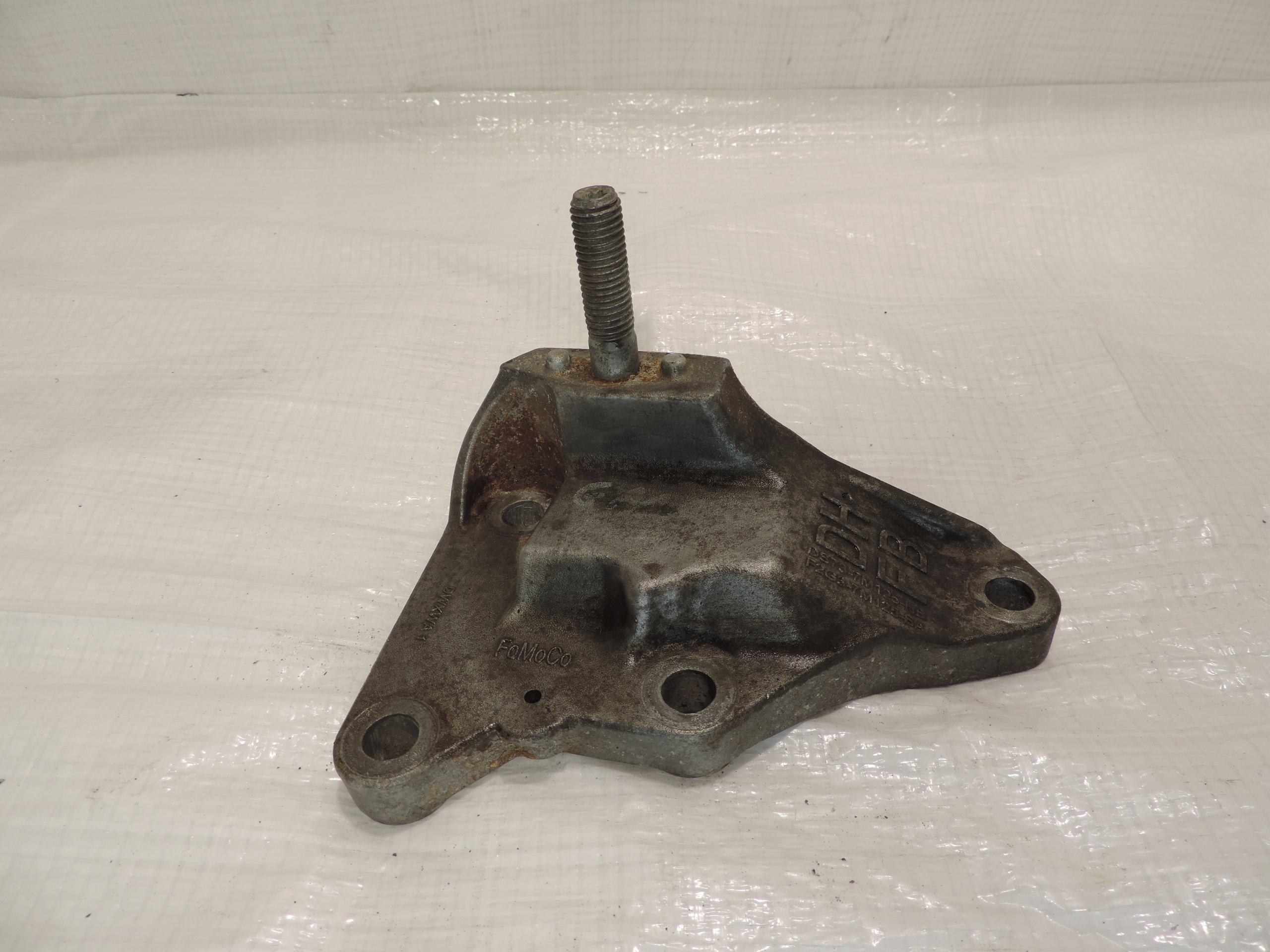 Ford Mondeo MK5 V ŁAPA SKRZYNI BIEGÓW DS73-7M125-HB 2.0 TDCI