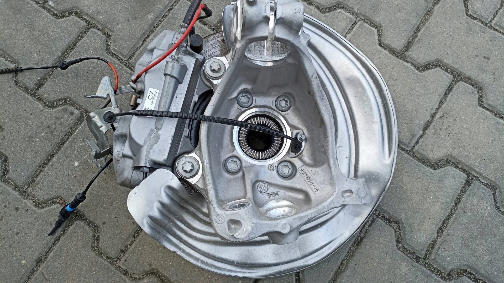 BMW G20 G21 swing front left 6878611 X-DRIVE