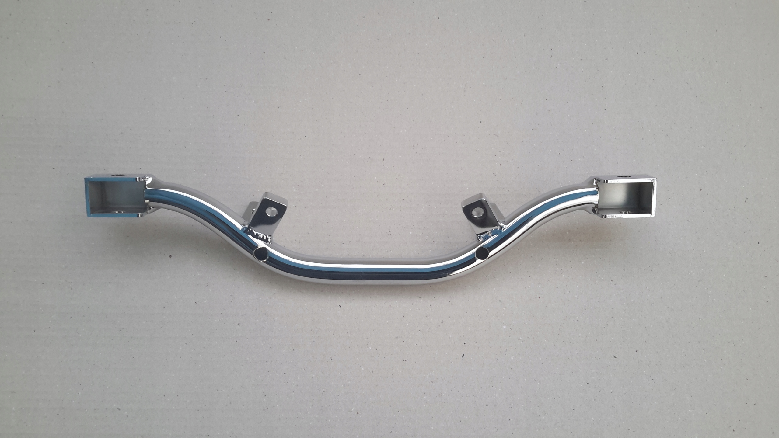 YAMAHA XVS1300 MIDNIGHT STAR WSPORNIK LIGHTBAR Weight with packaging 3 kg