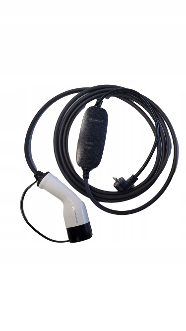 PRZENOŚNA ŁADOWARKA TYP 2 16A DO AUT ELEKTRYCZNYCH + POKROWIEC Rodzaj złącza Typ 2