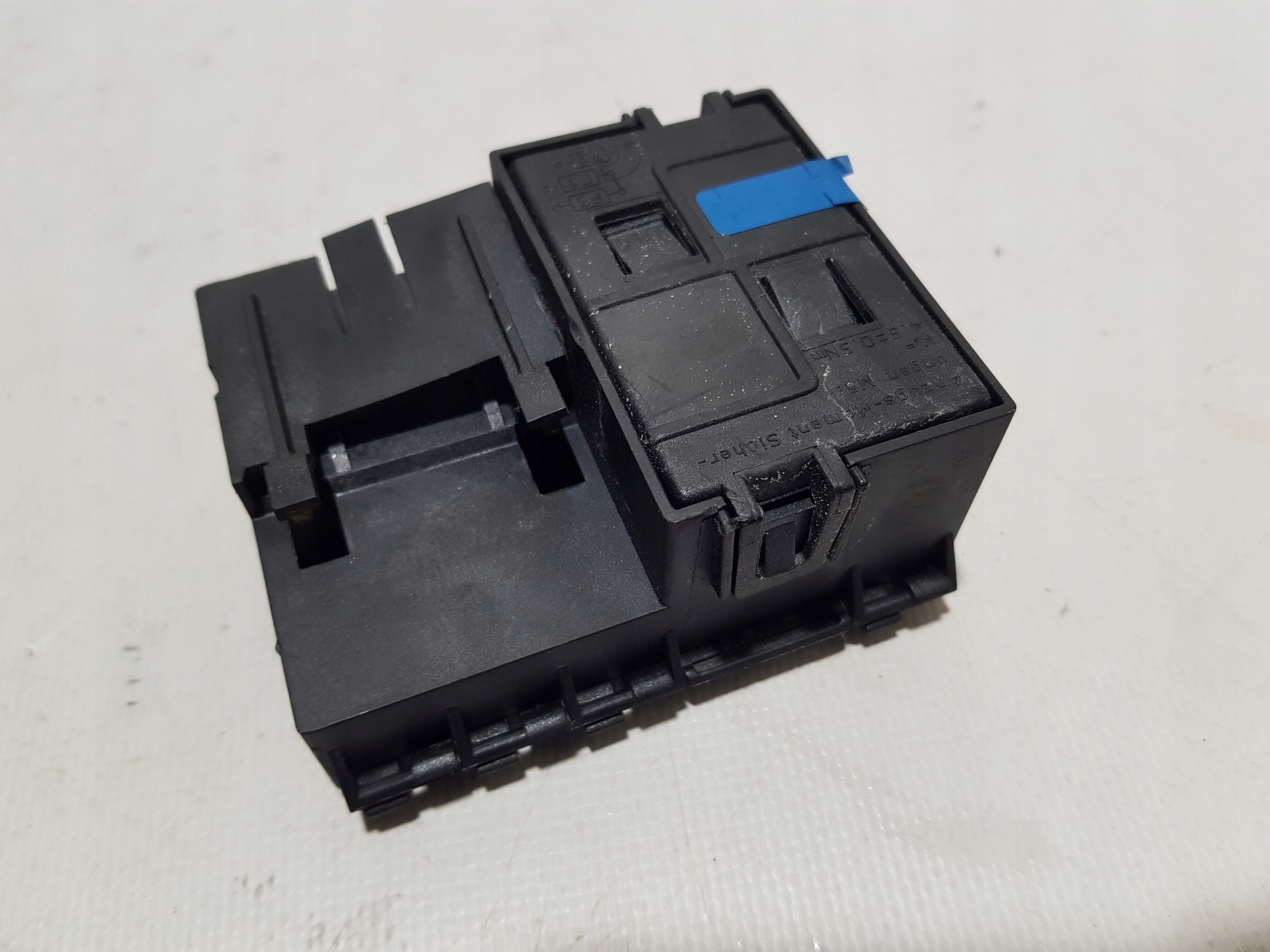 Module Borne Positif MERCEDES SL R230 2305450101