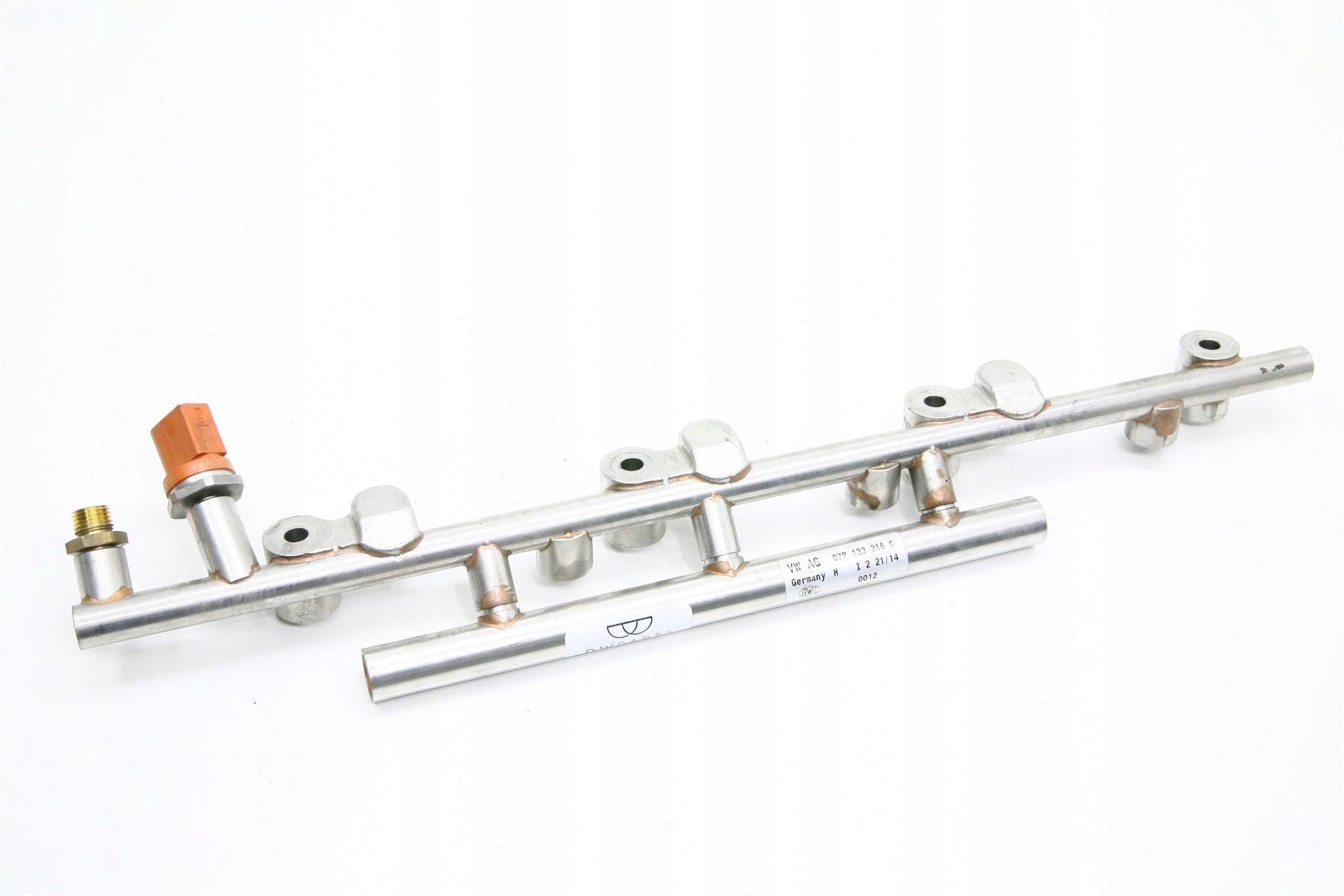 ORG LISTWA WTRYSKOWA AUDI A8 4H 07P133316C Producent części Volkswagen OE