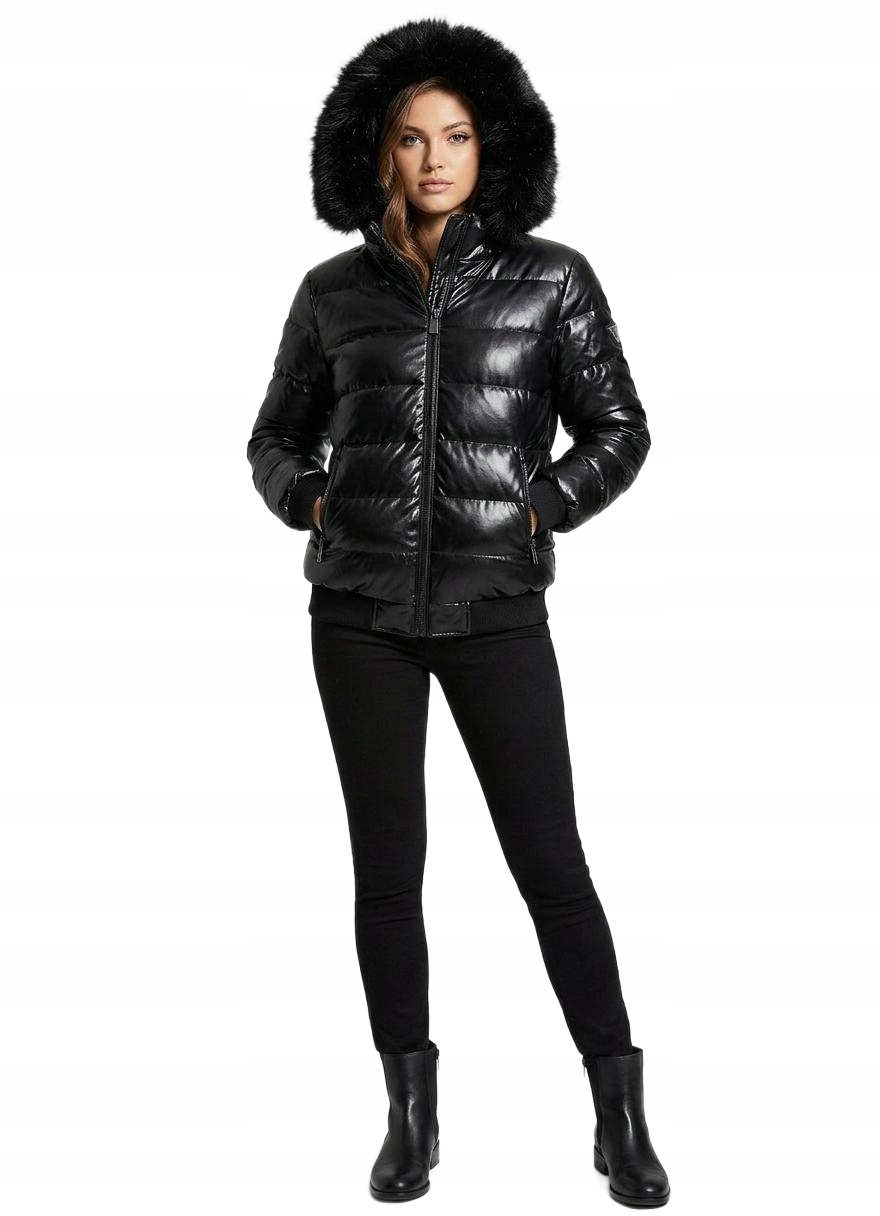 Abbad Černá Prošívaná Zimní Bunda S Kapucí A Kožešinou S Opb