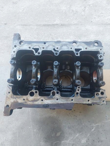 TOURAN 1 LIFT 1T 10- 2.0 TDI BLOK SILNIKA CFH CFF CFG Jakość części (zgodnie z GVO) Q - oryginał z logo producenta części (OEM, OES)